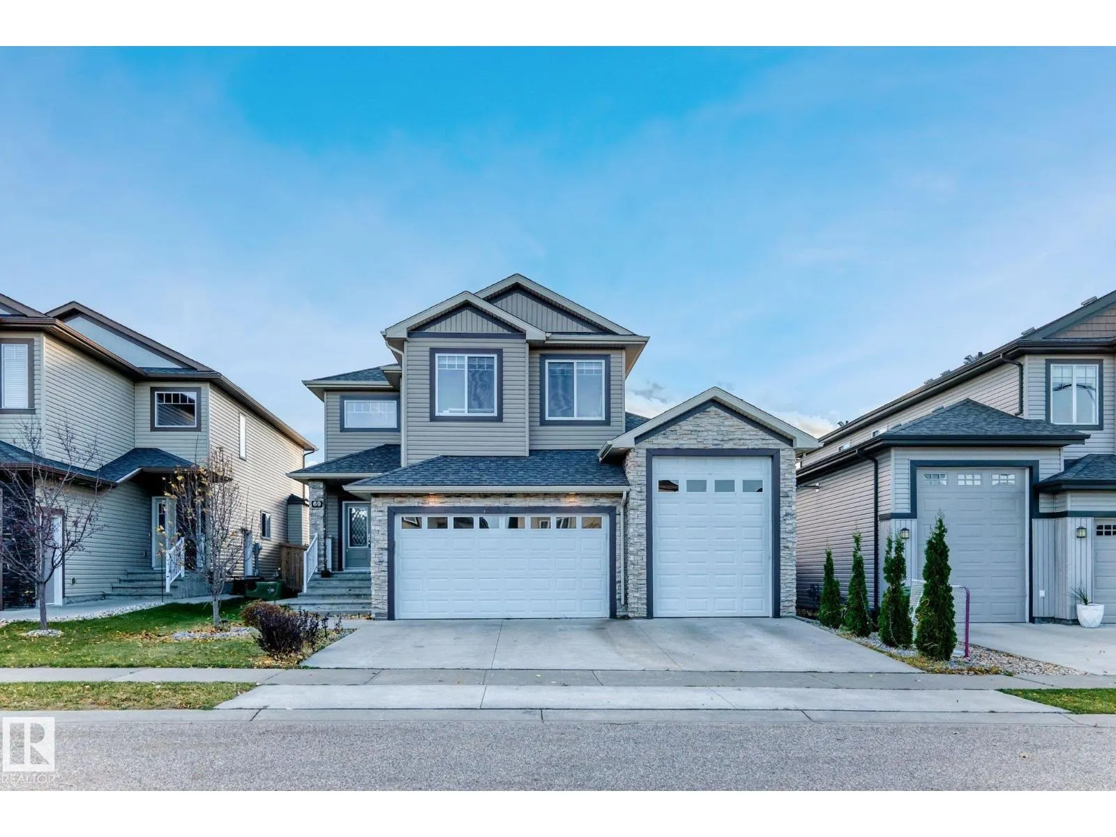 69 CARAGANA WY
