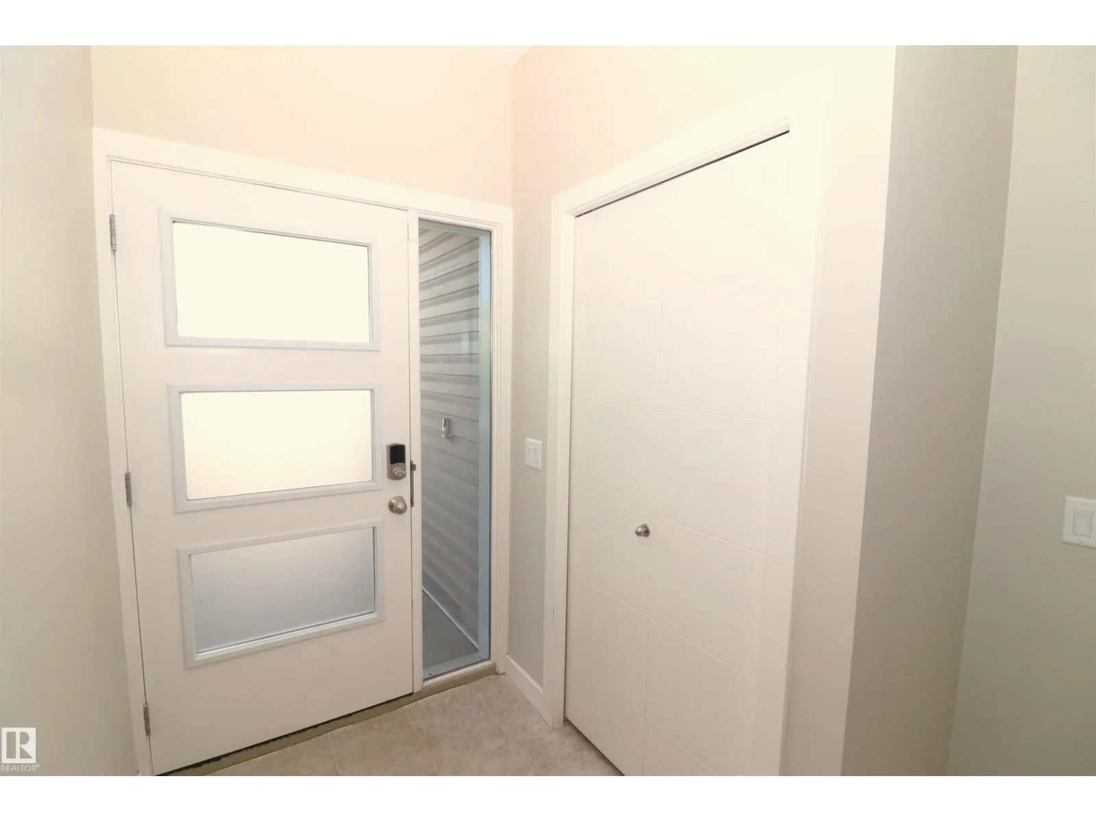 #77 600 BELLEROSE DR
