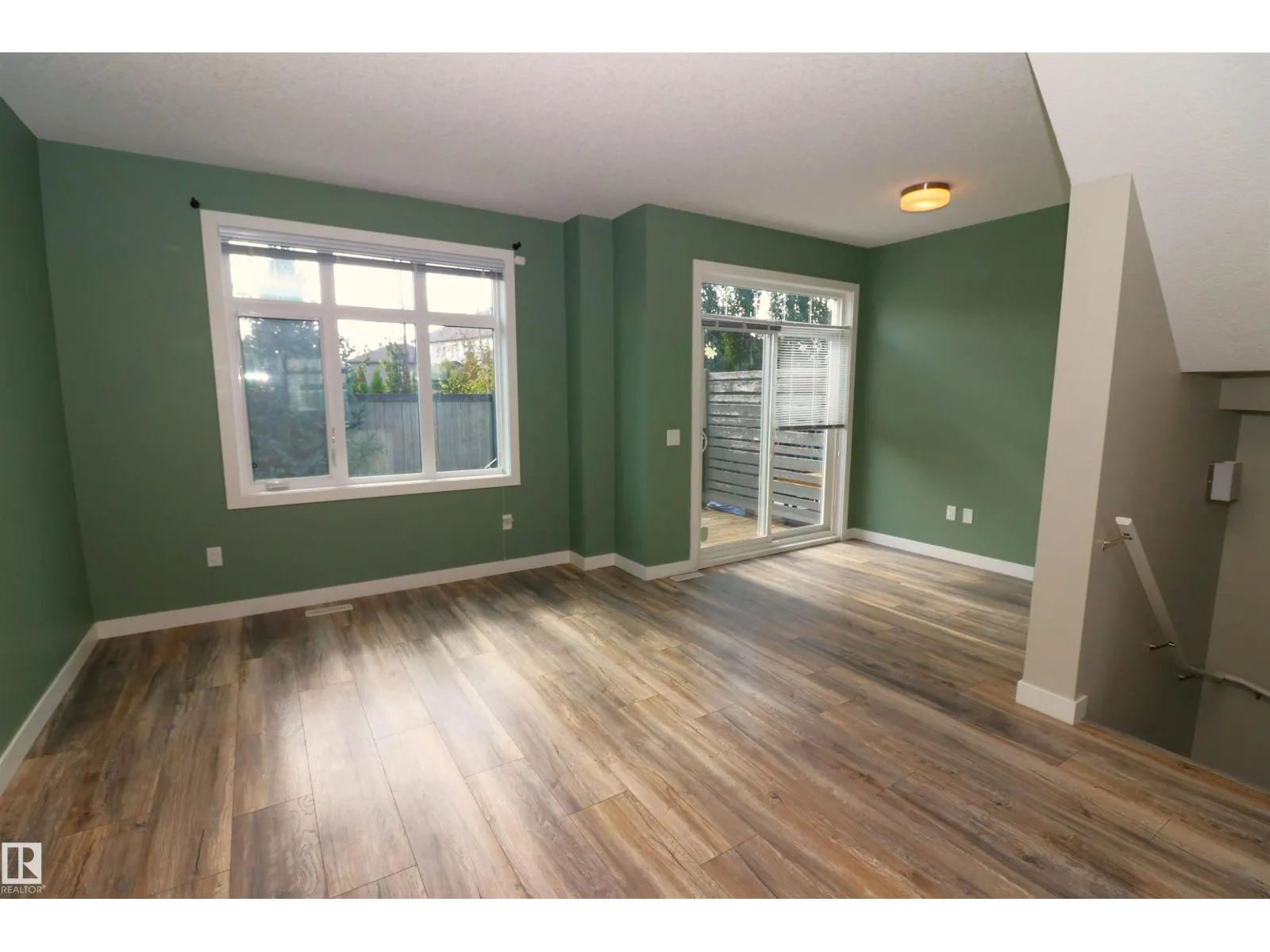 #77 600 BELLEROSE DR