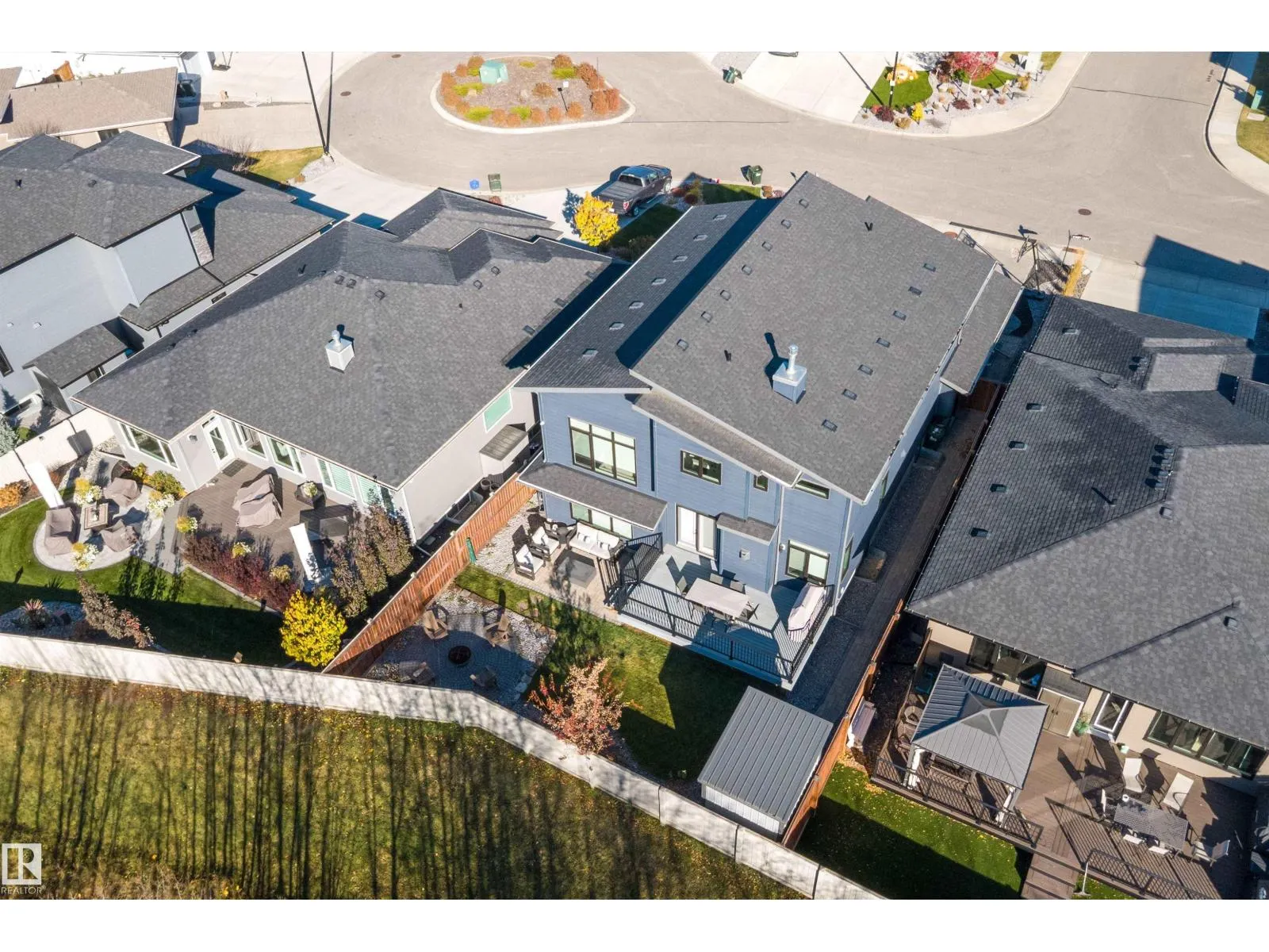 61 RYBURY CT