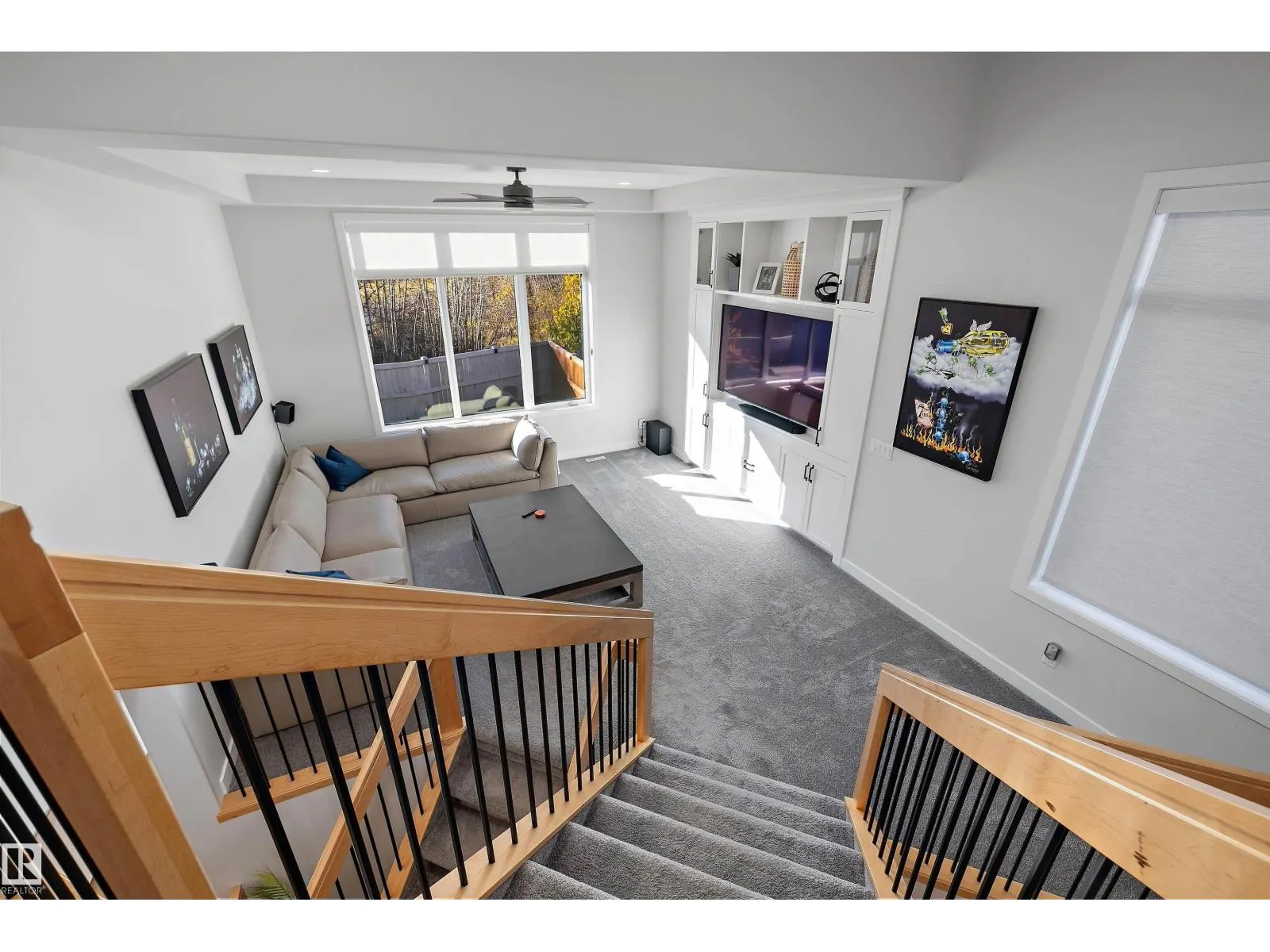 61 RYBURY CT