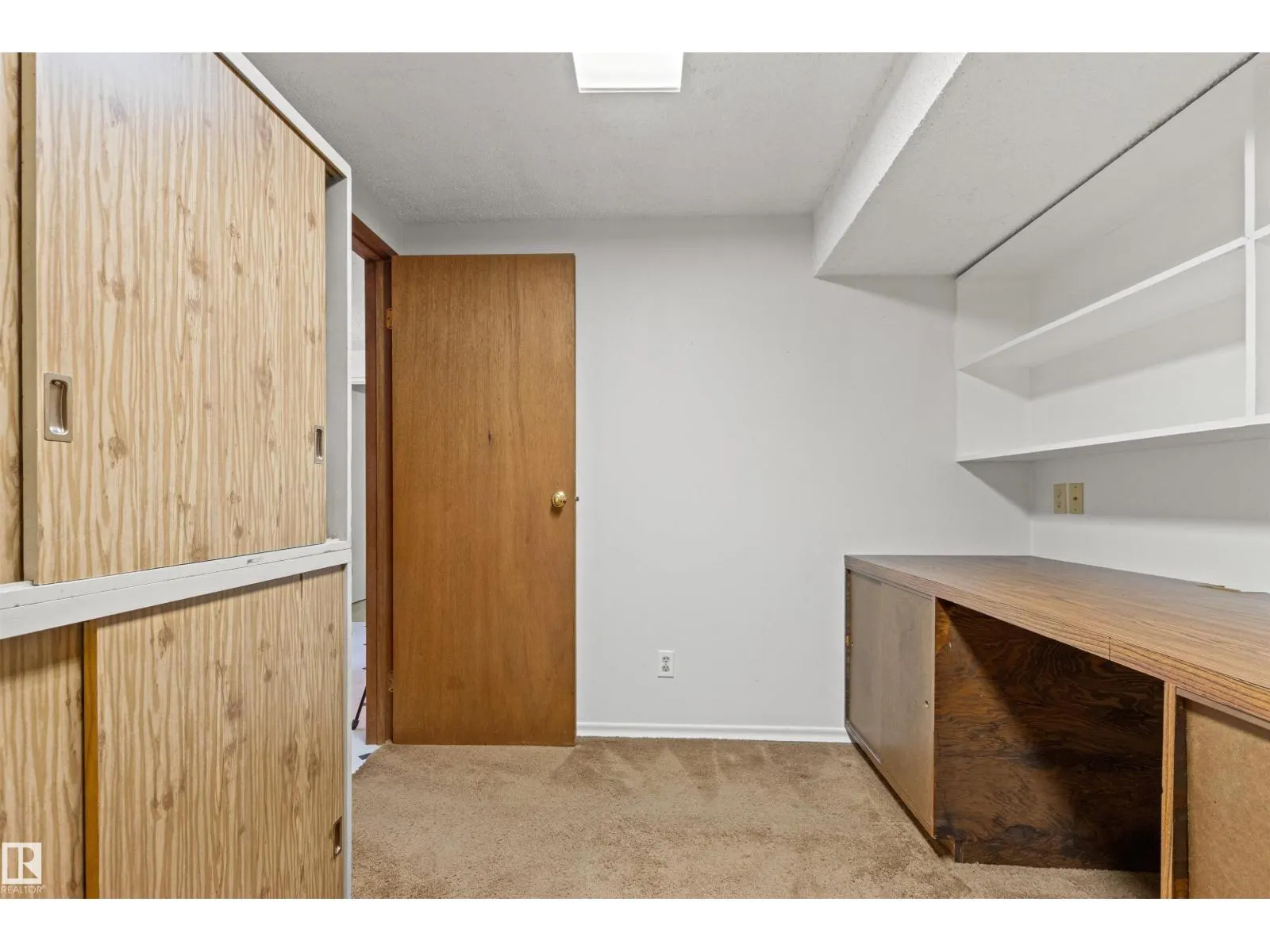 14 GOEBEL CL