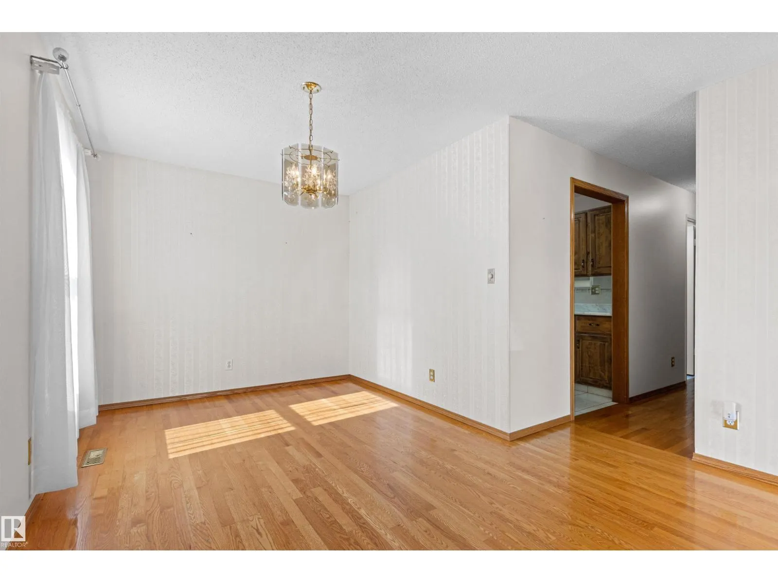 14 GOEBEL CL