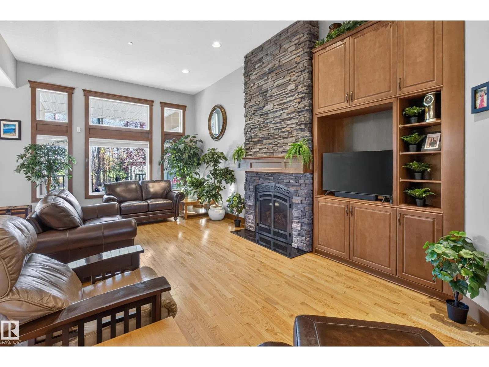 #26 51025 RGE ROAD 222