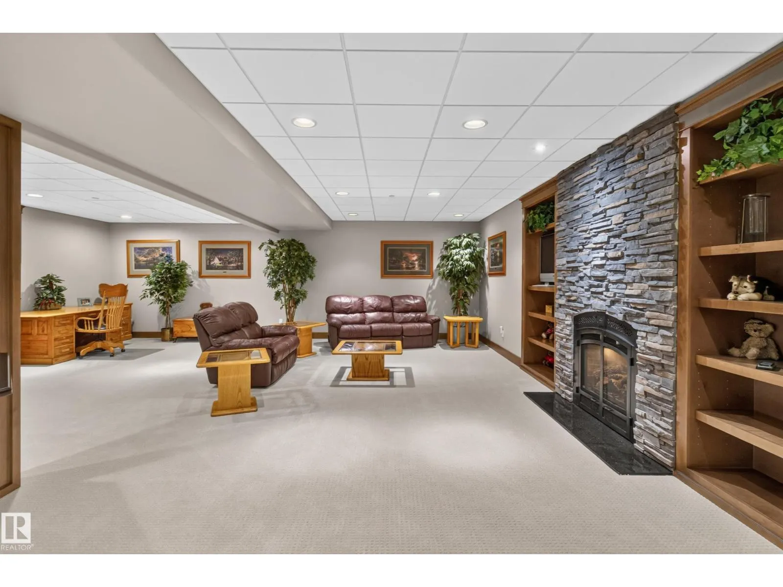 #26 51025 RGE ROAD 222
