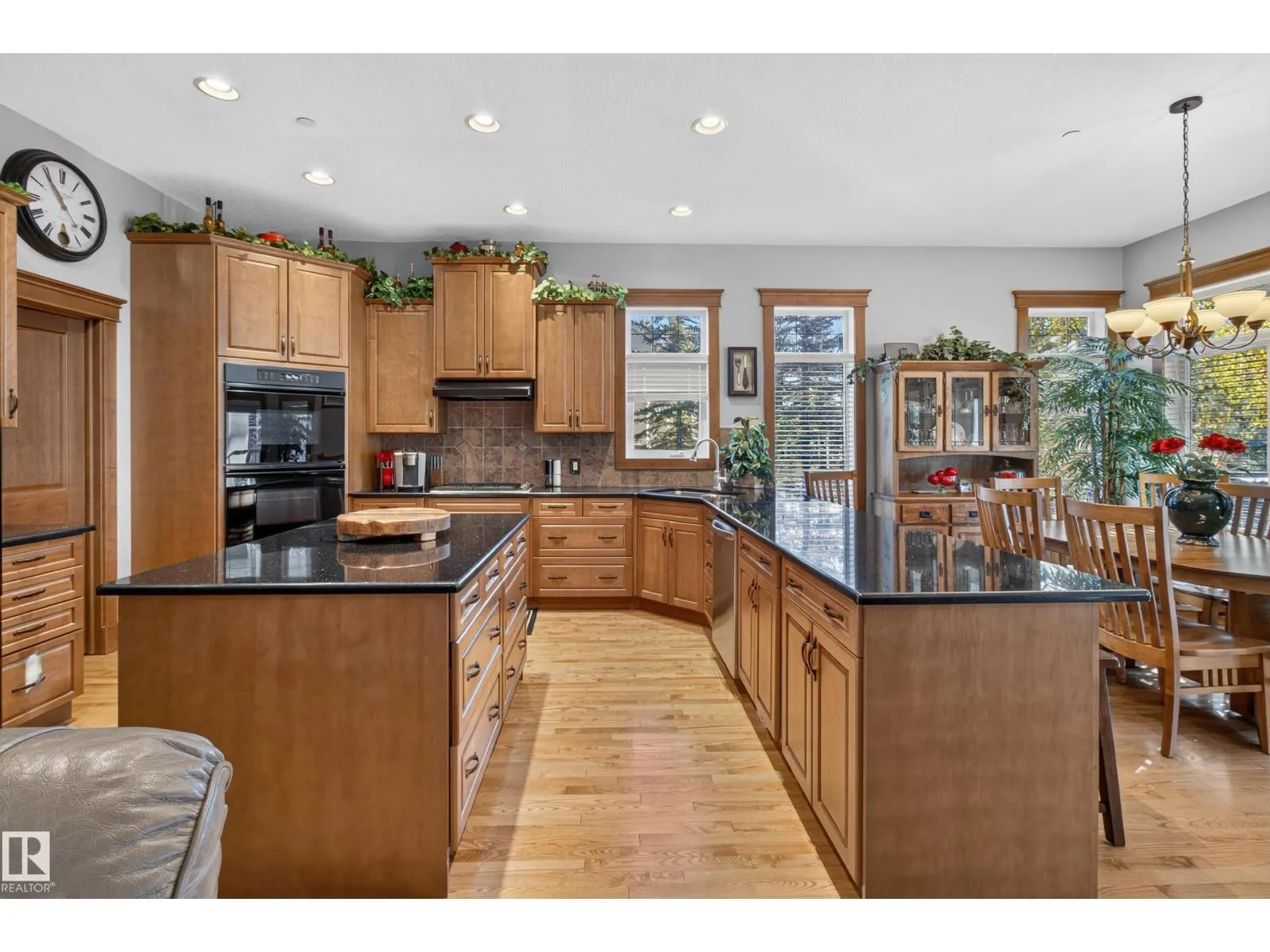 #26 51025 RGE ROAD 222