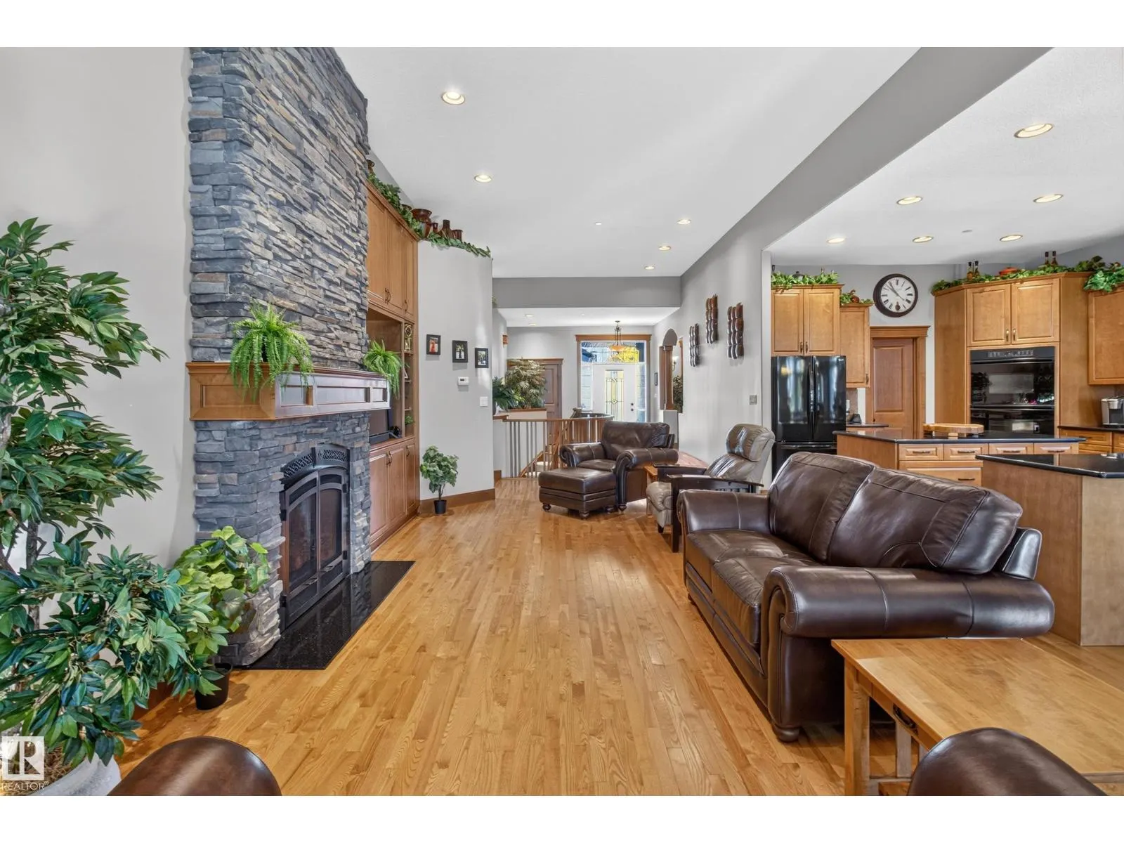 #26 51025 RGE ROAD 222