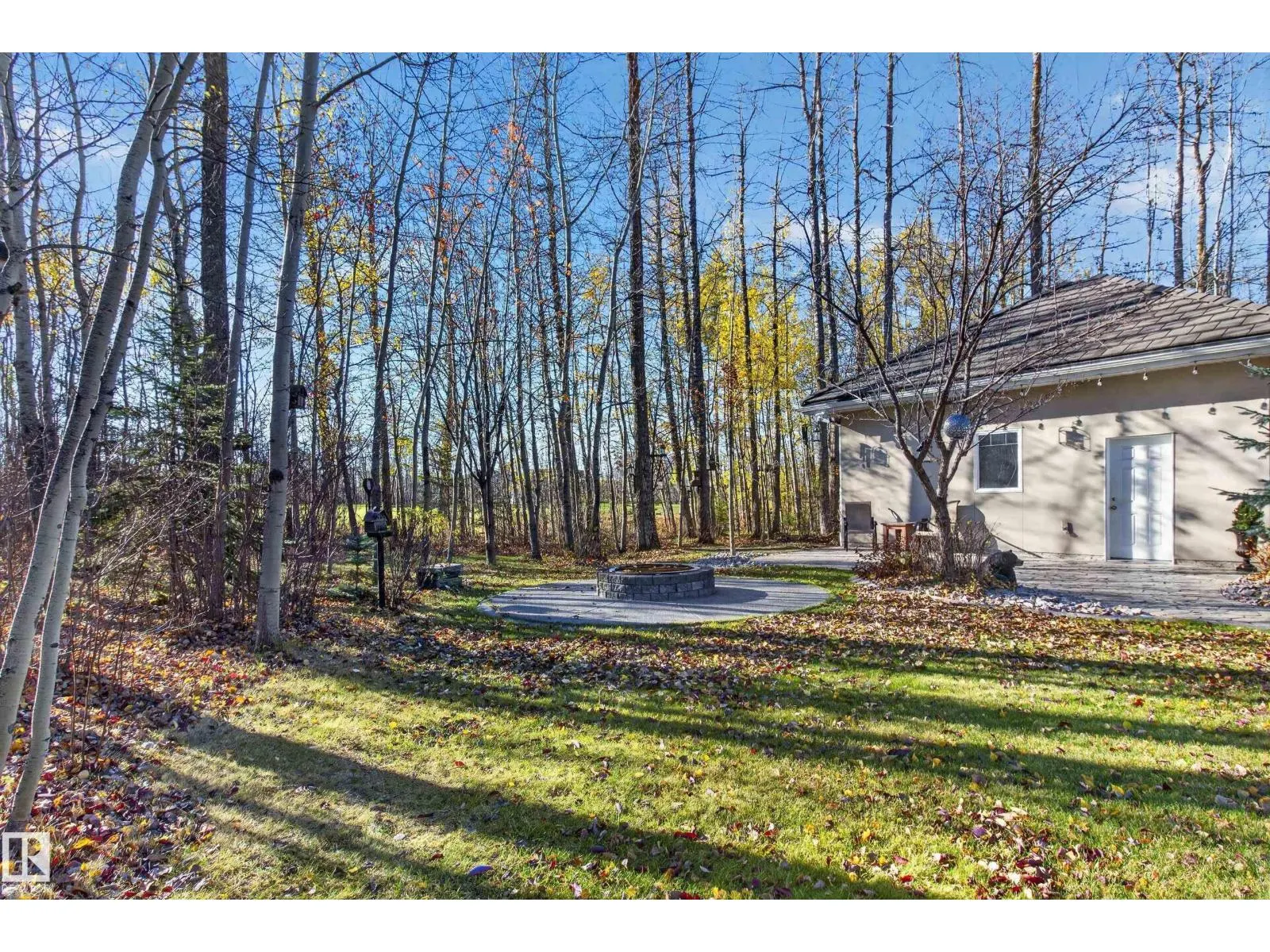 #26 51025 RGE ROAD 222
