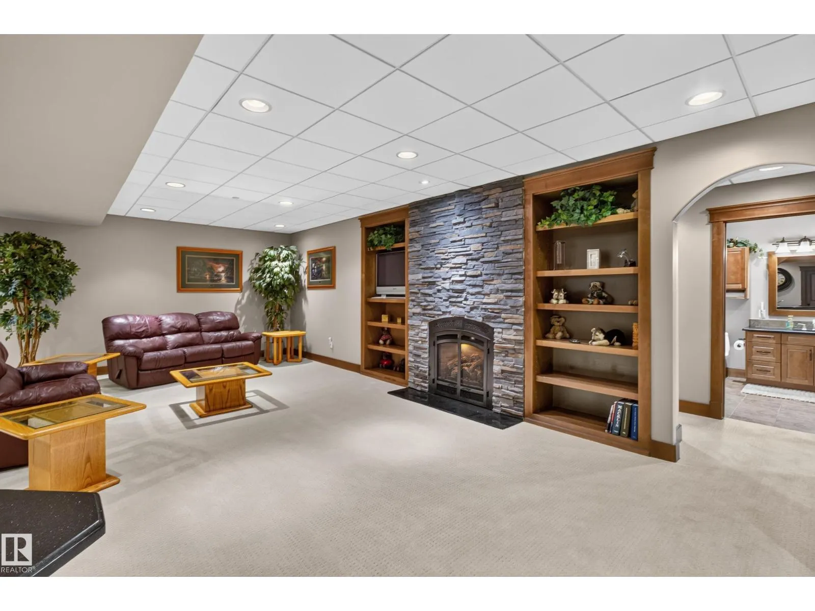 #26 51025 RGE ROAD 222