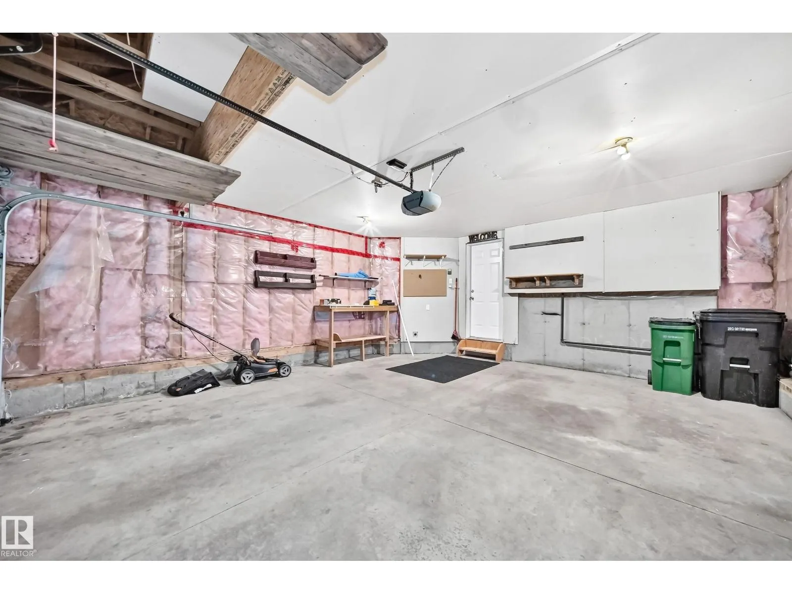 15104 45 ST NW
