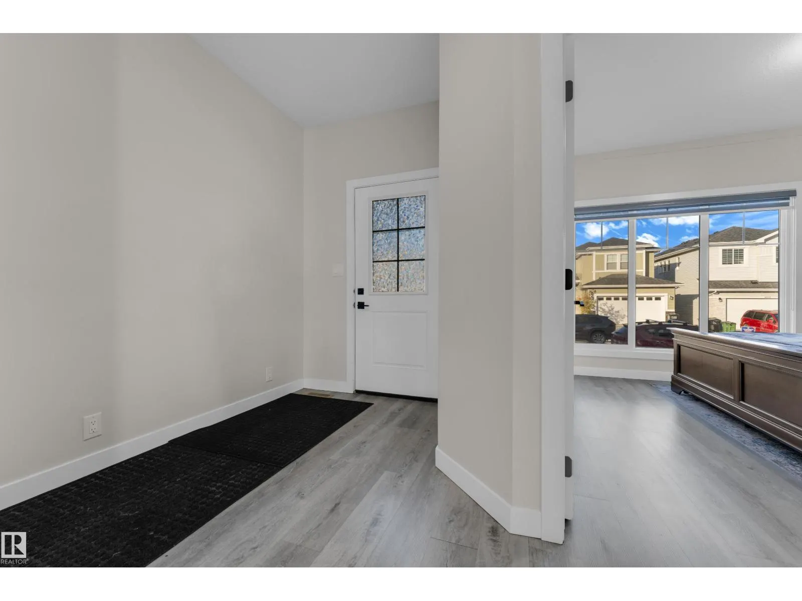 6019 180 AV NW