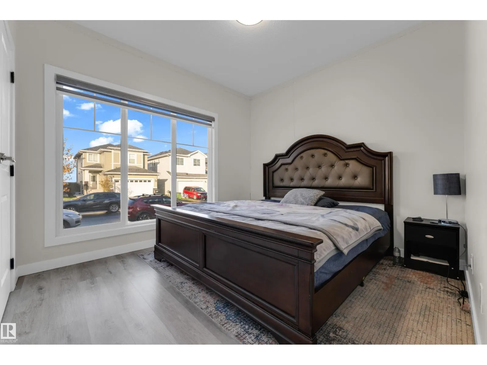 6019 180 AV NW