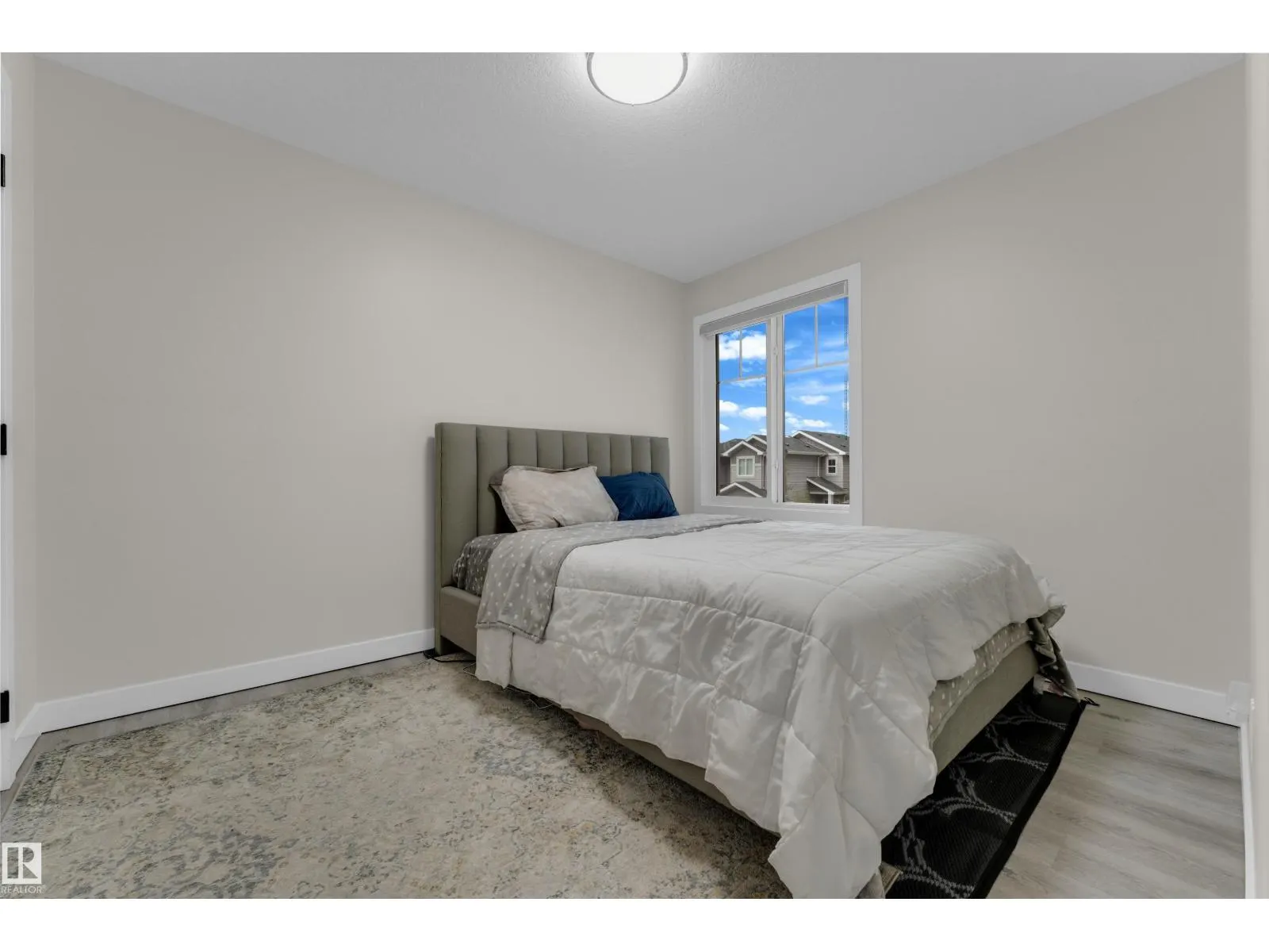 6019 180 AV NW