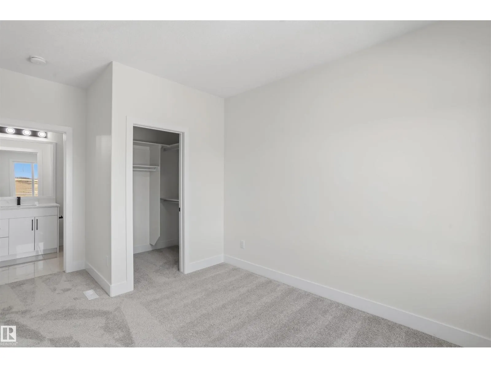 236 21 ST SW