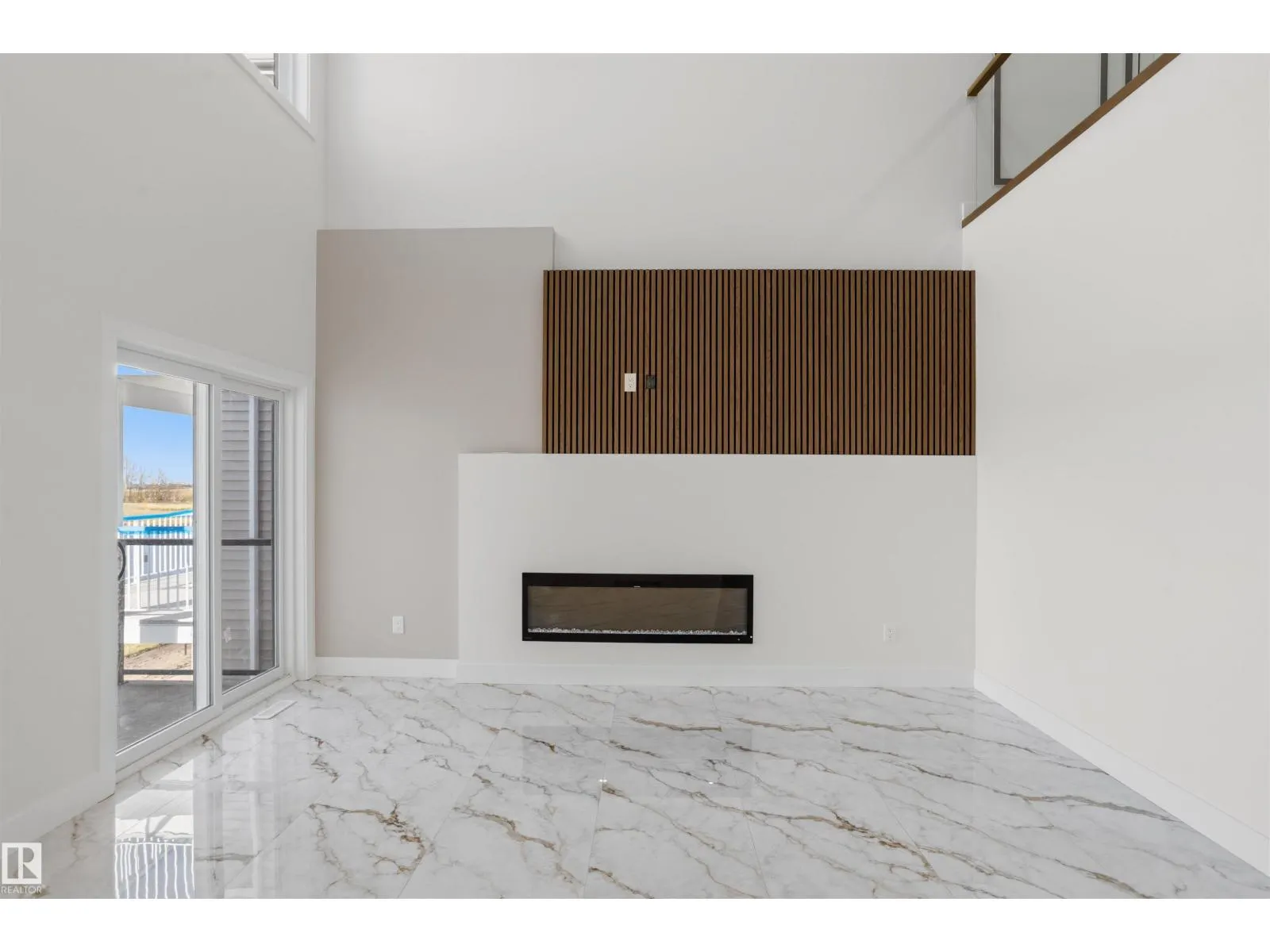 236 21 ST SW