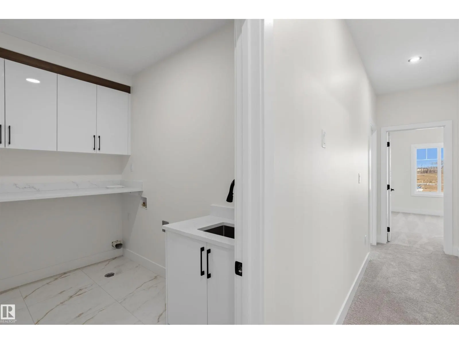 236 21 ST SW