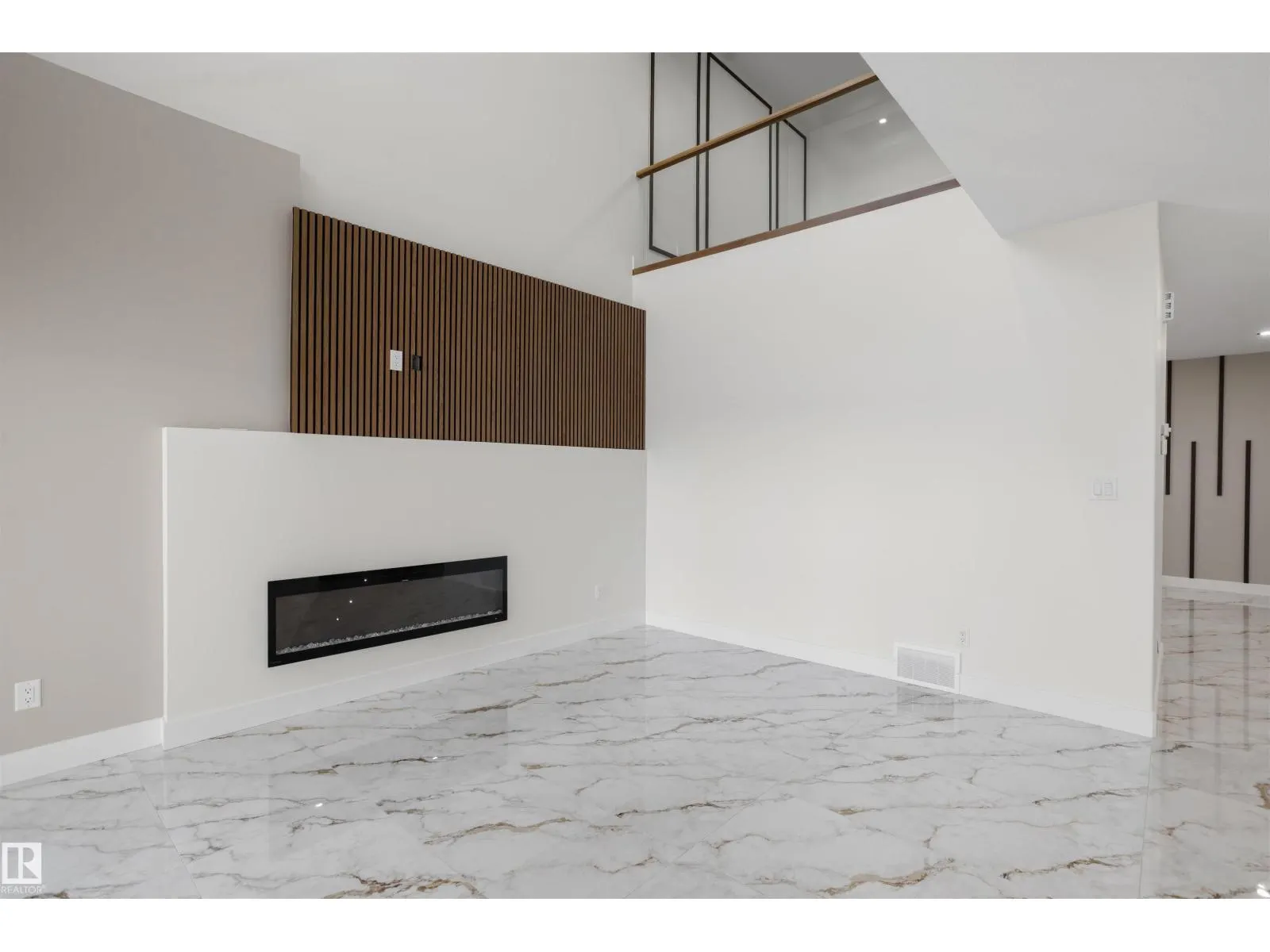 236 21 ST SW