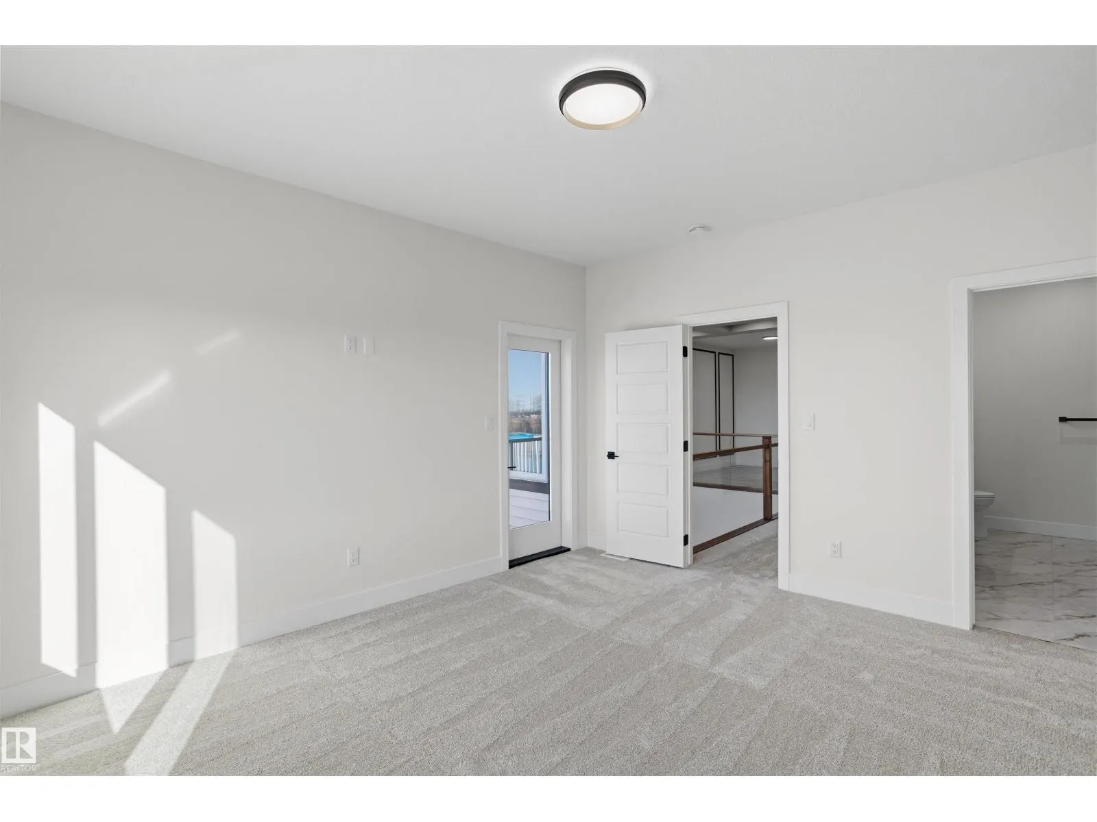 236 21 ST SW
