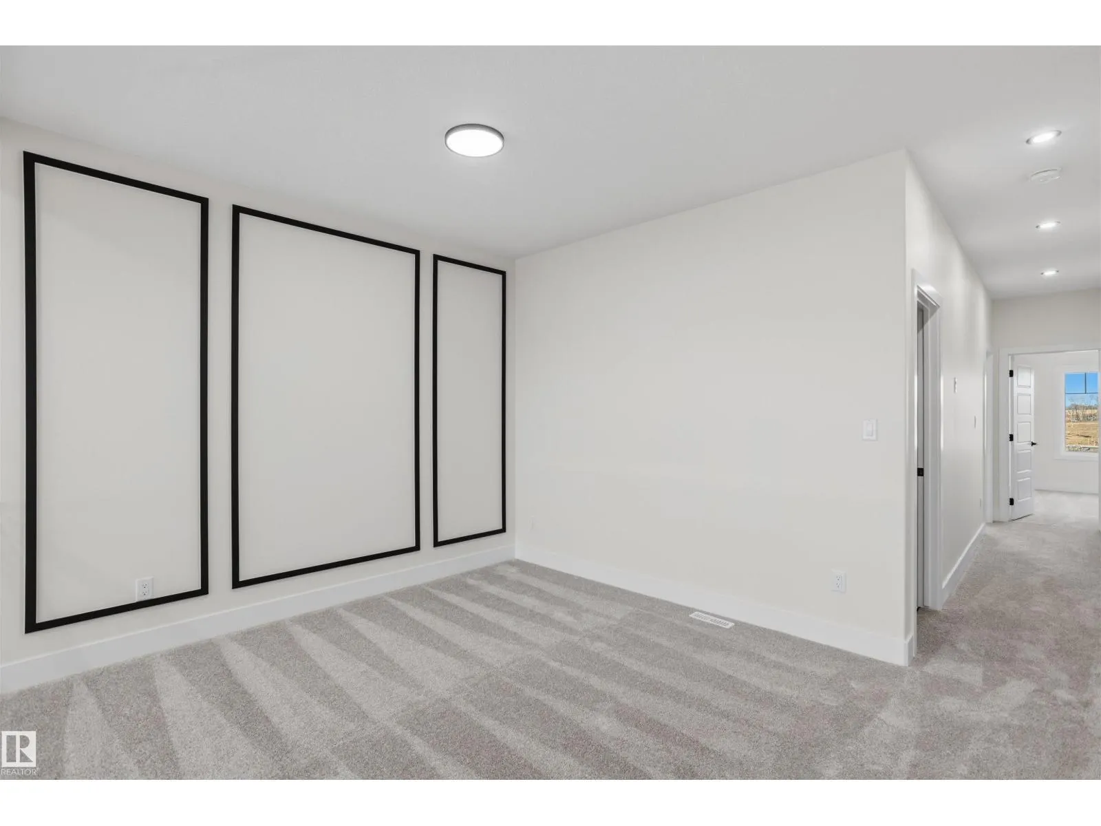 236 21 ST SW