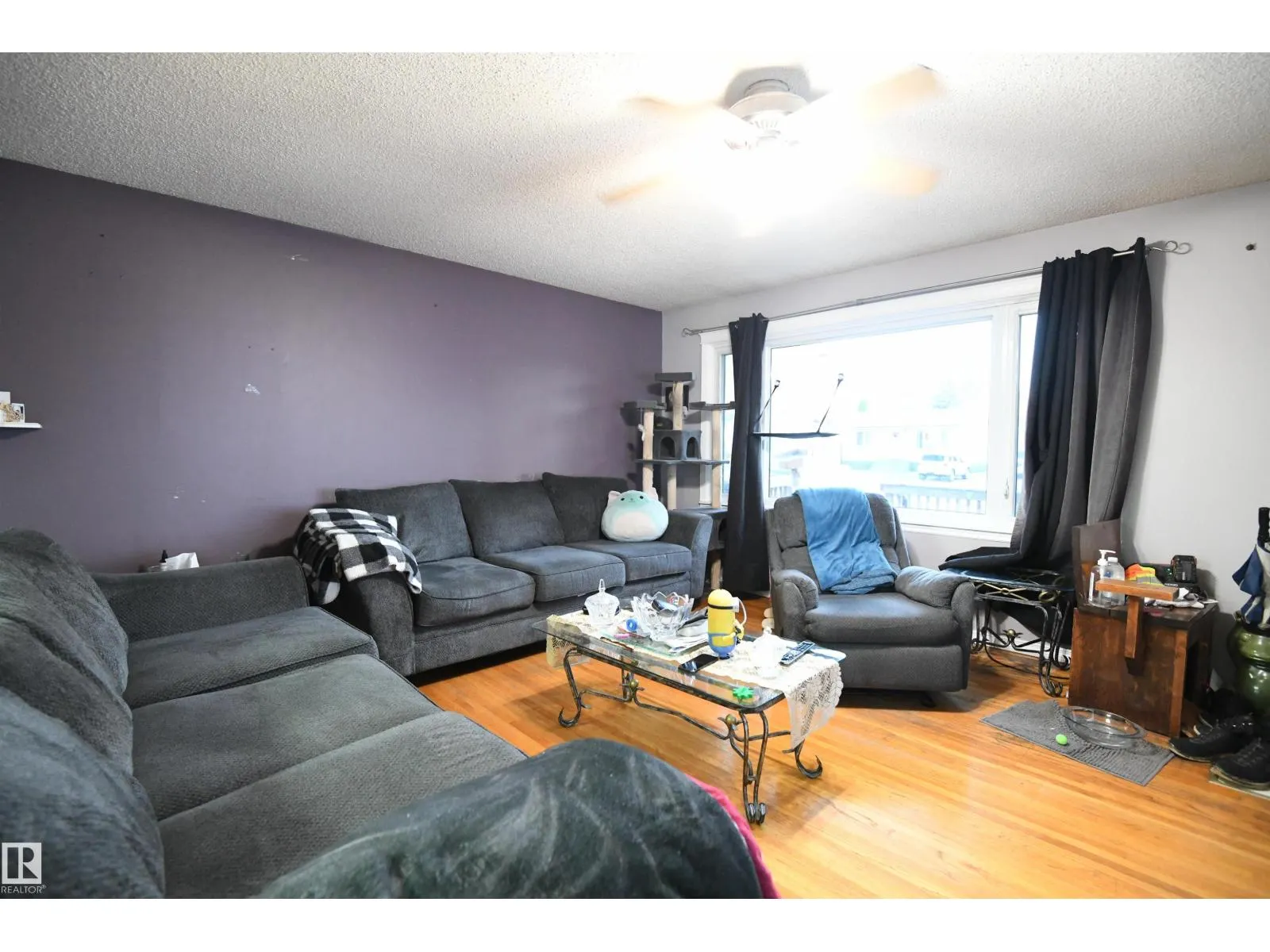 15962 106 AV NW