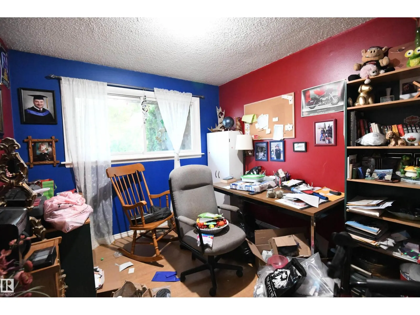 15962 106 AV NW
