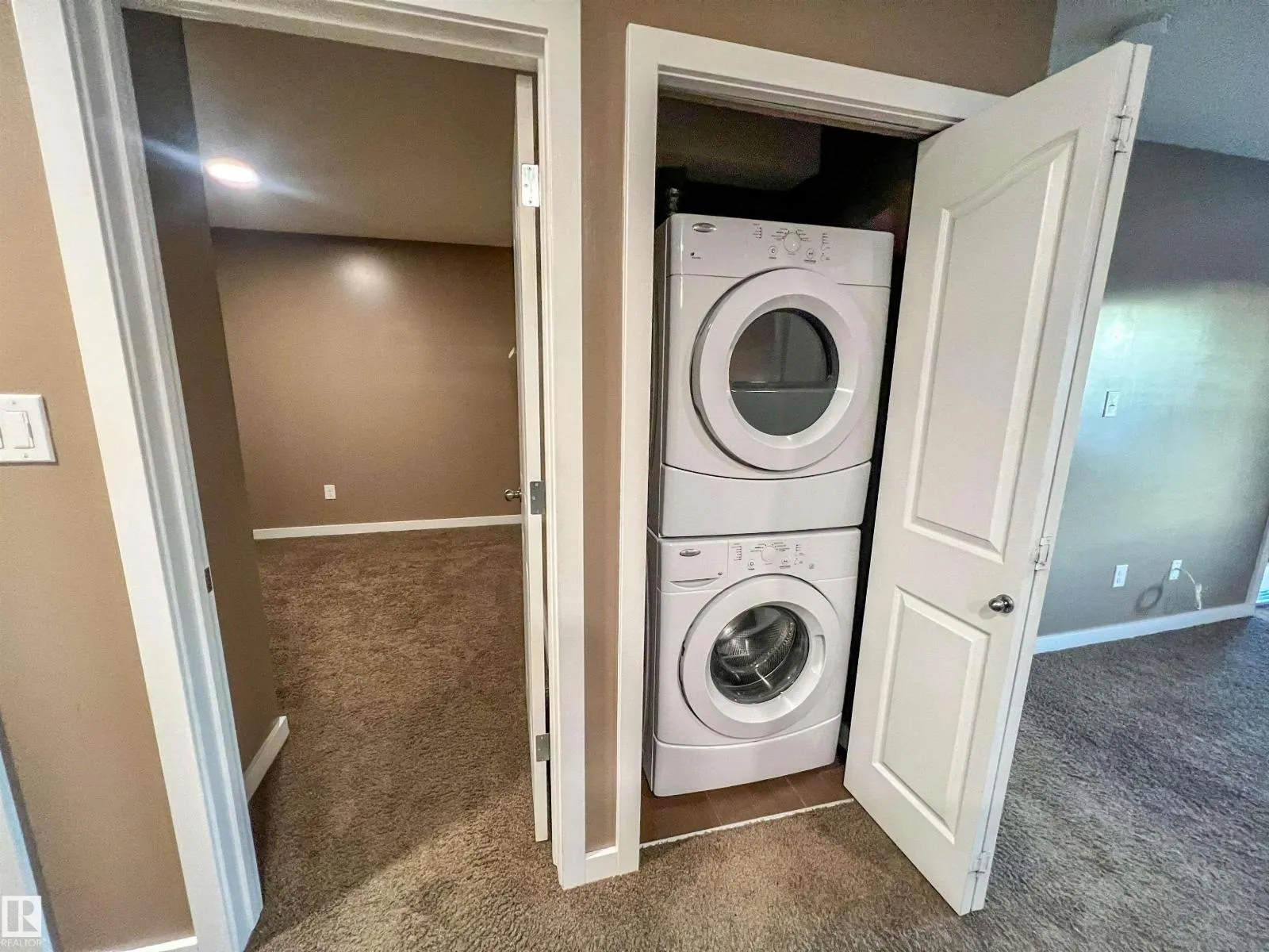 #415 1070 MCCONACHIE BV NW