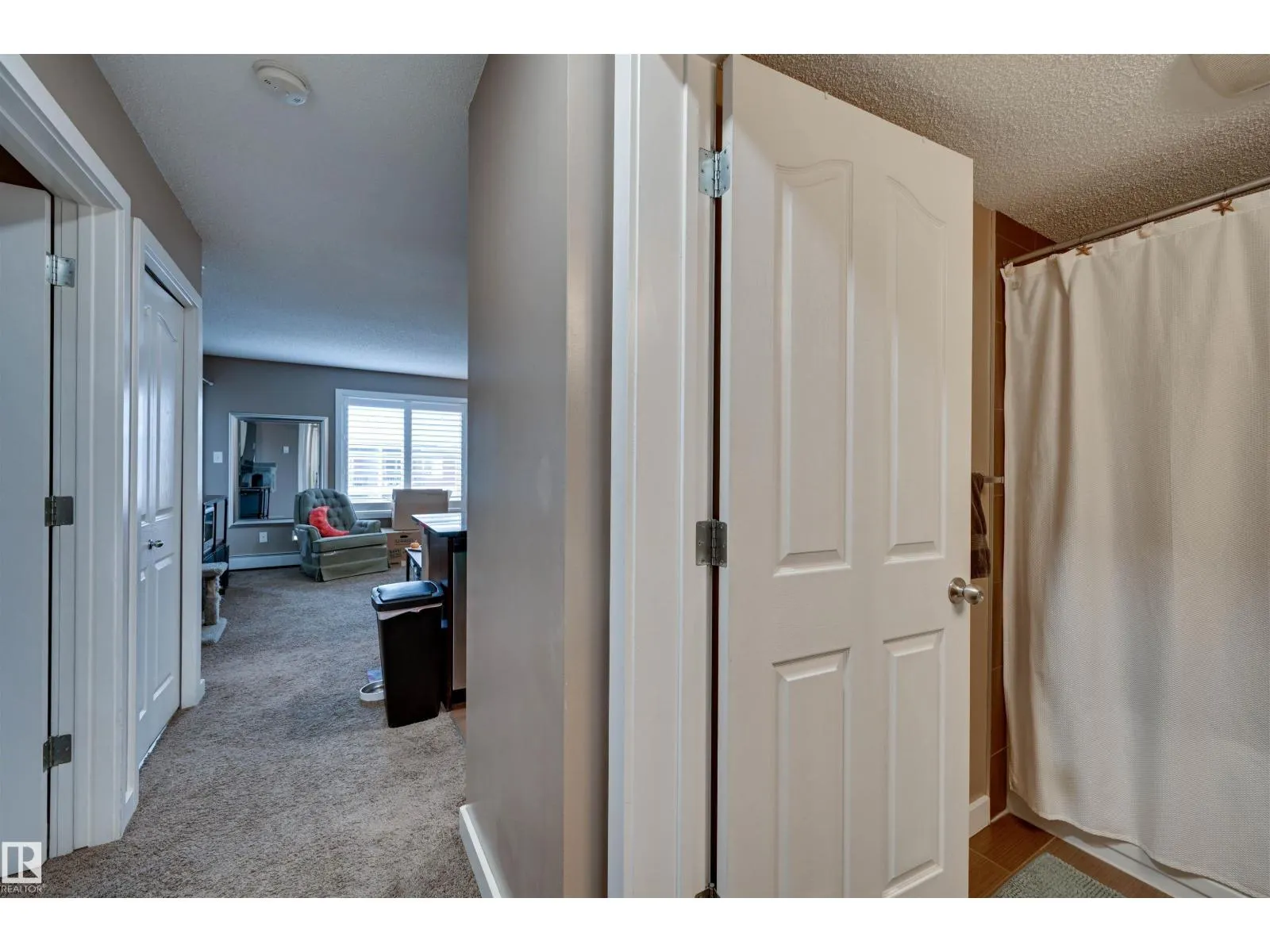 #415 1070 MCCONACHIE BV NW