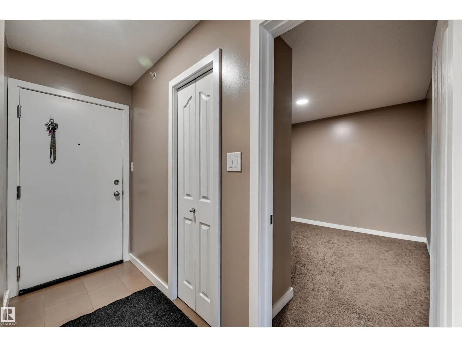 #415 1070 MCCONACHIE BV NW