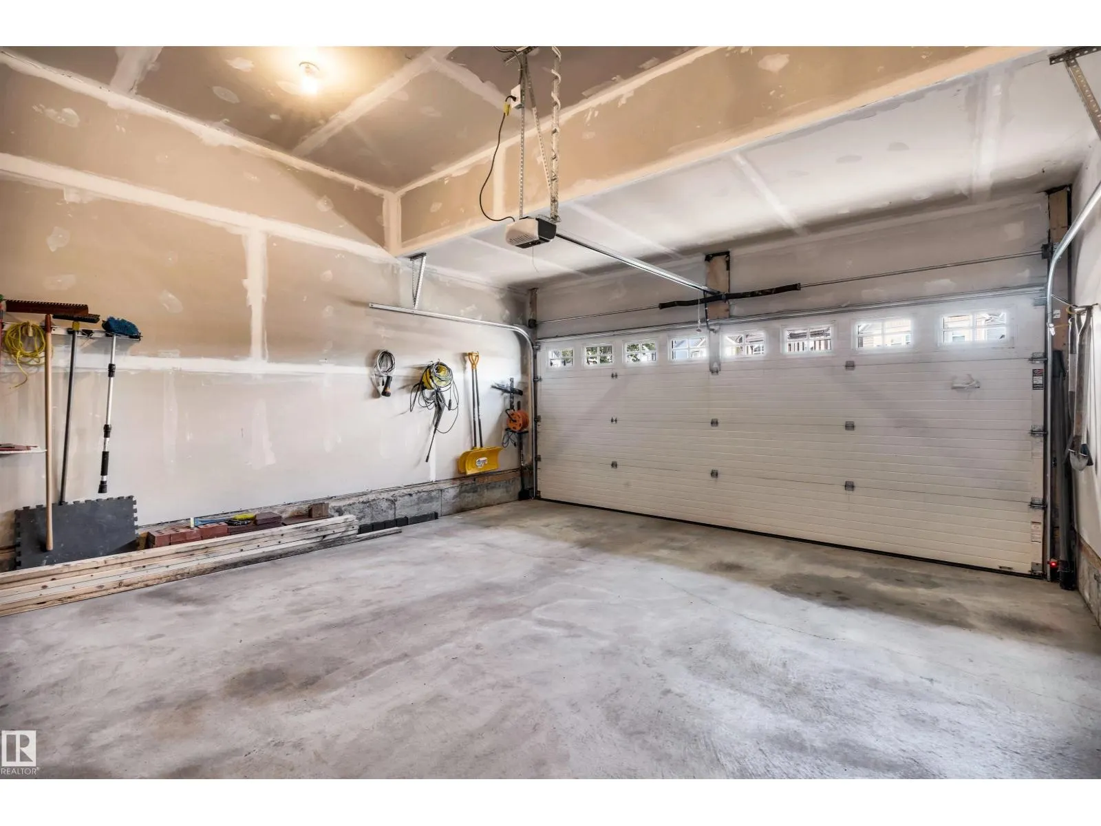 5033 ANDISON CL SW