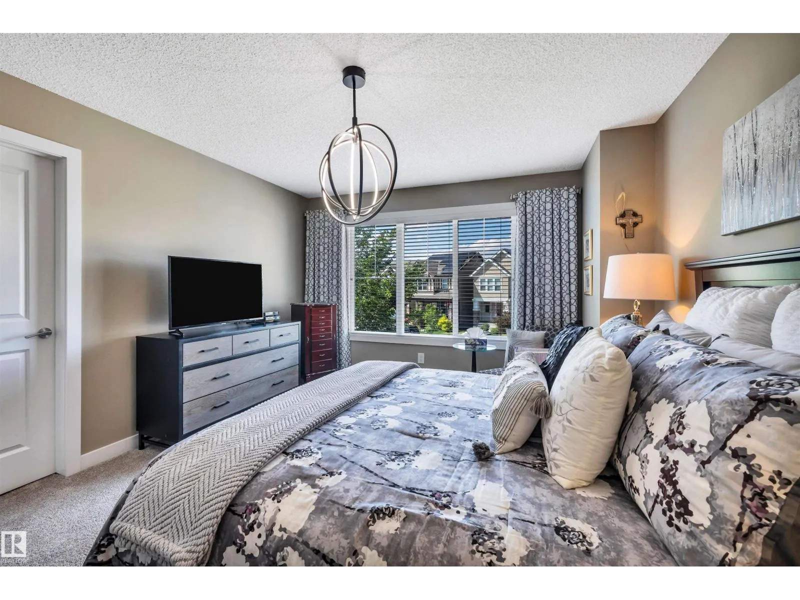 5033 ANDISON CL SW