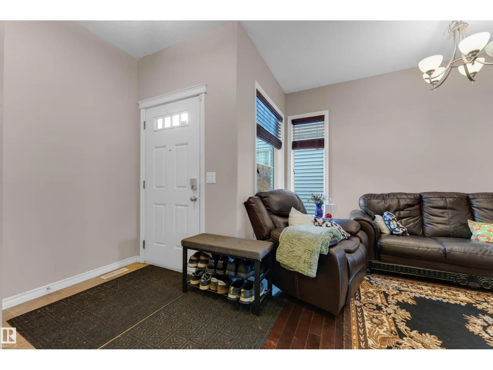 1710 63A ST SW
