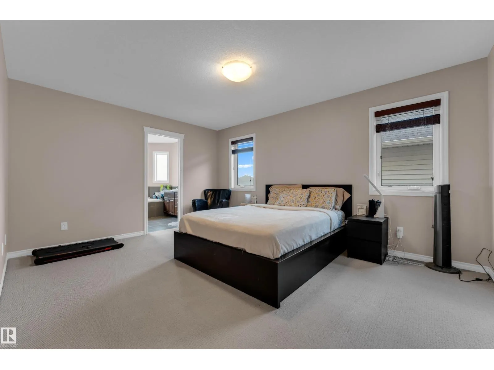 1710 63A ST SW
