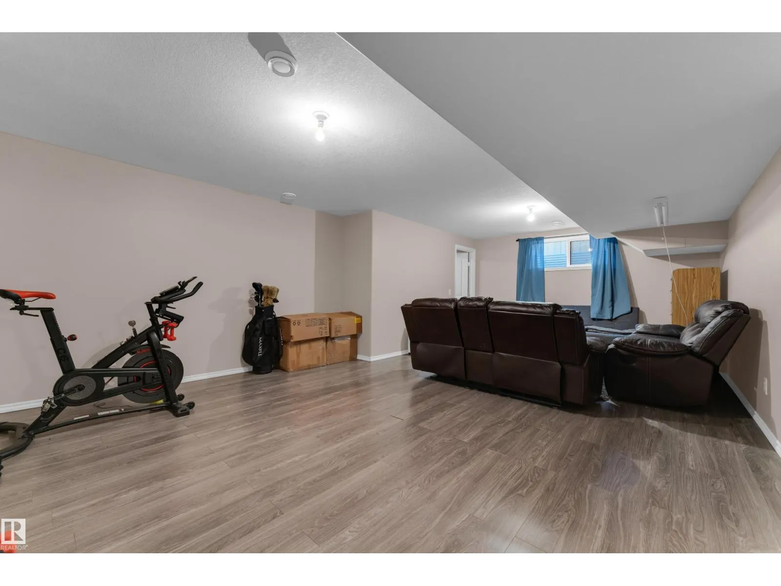 1710 63A ST SW