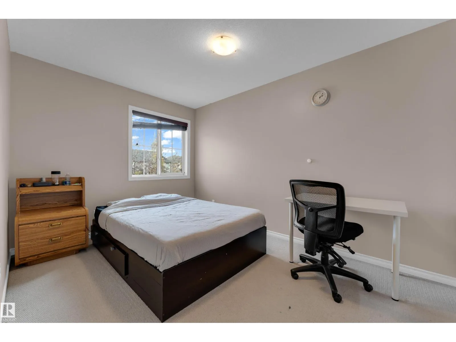 1710 63A ST SW