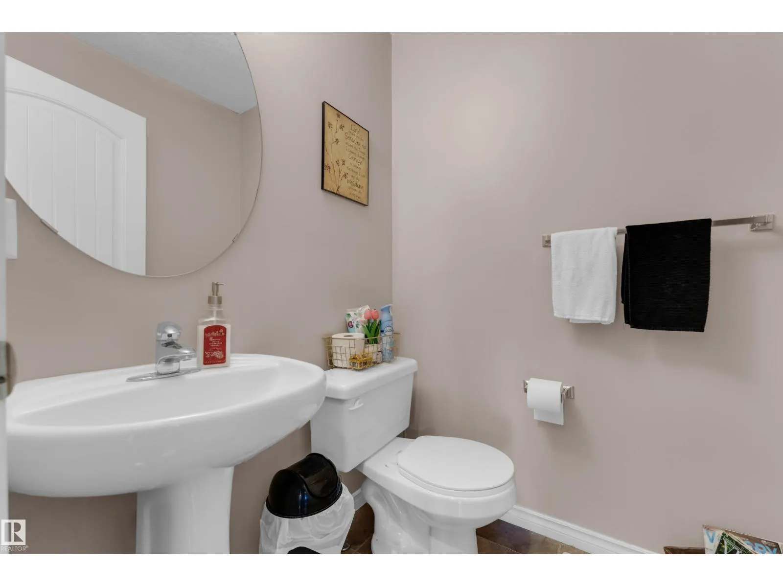 1710 63A ST SW