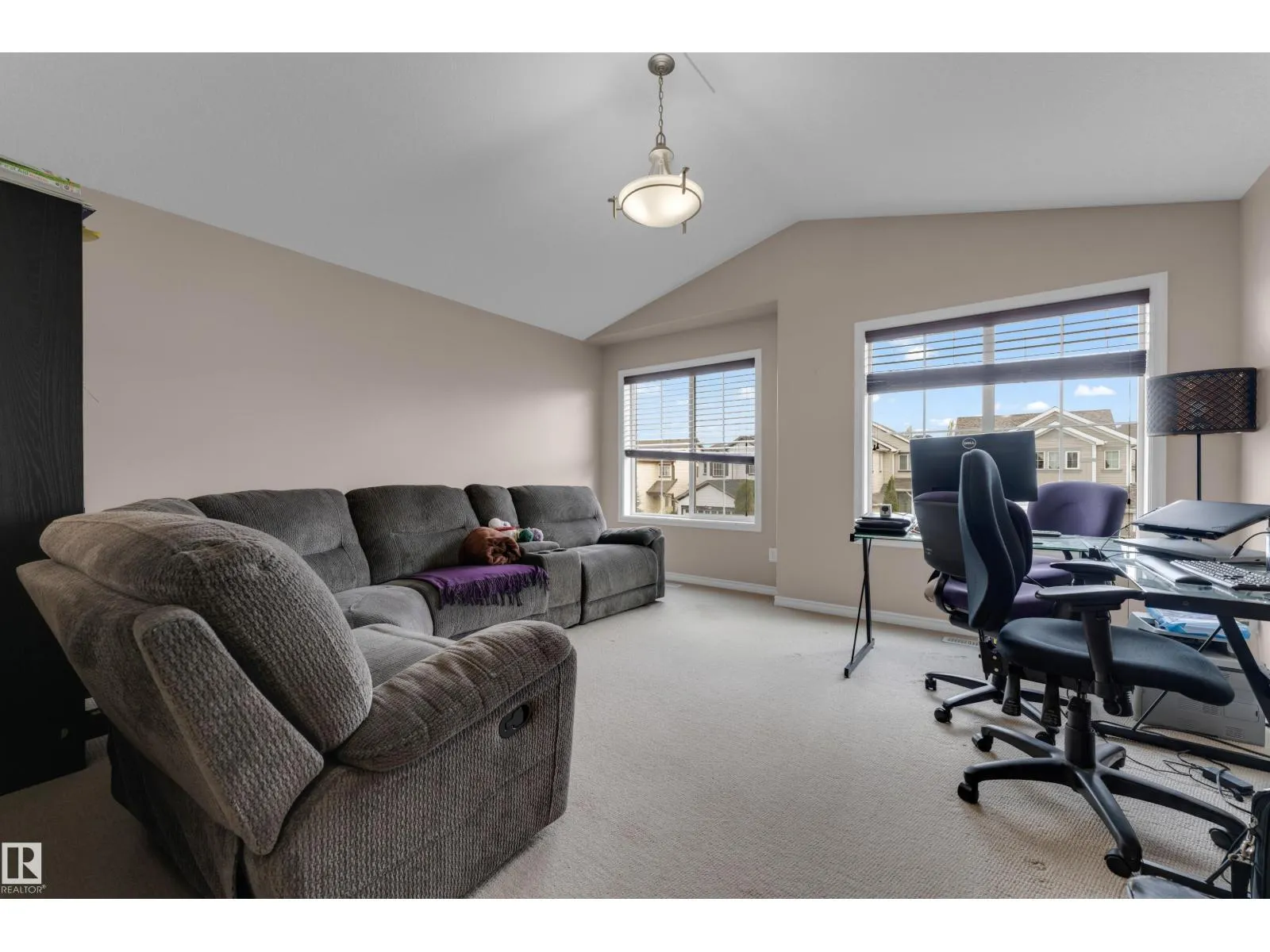 1710 63A ST SW
