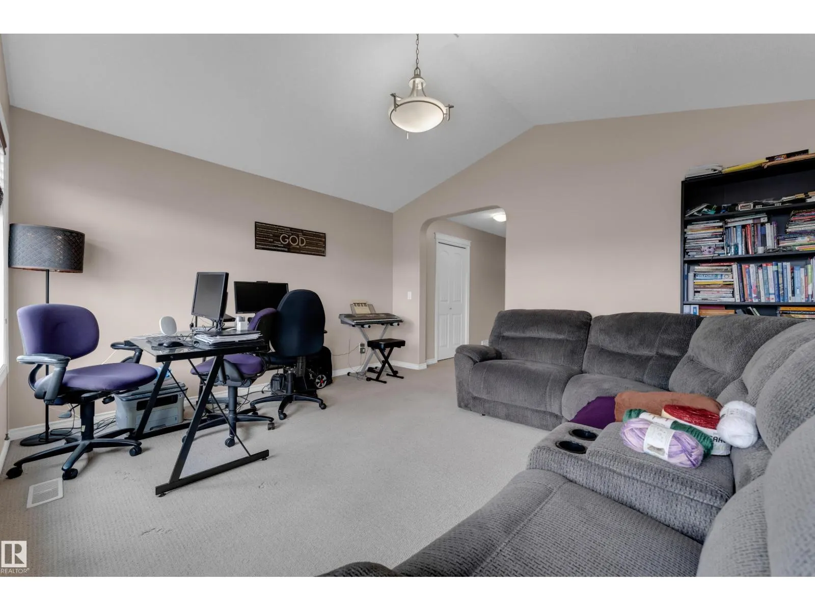1710 63A ST SW