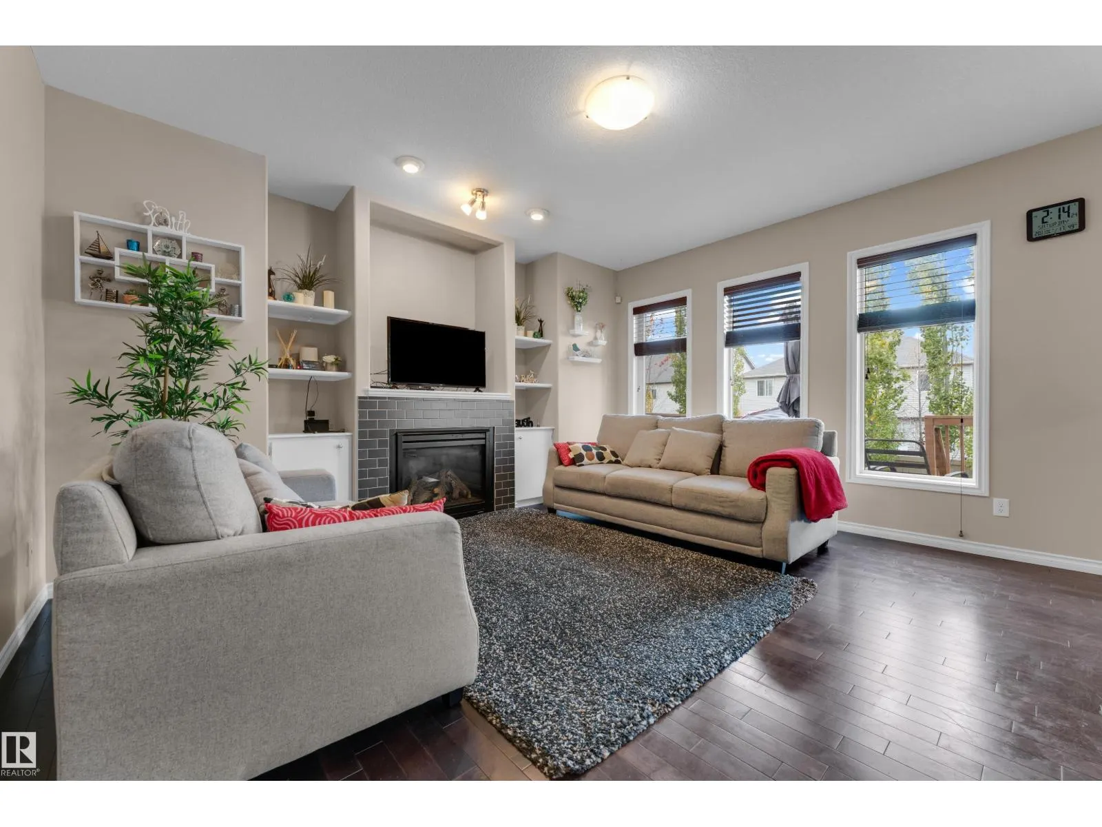 1710 63A ST SW