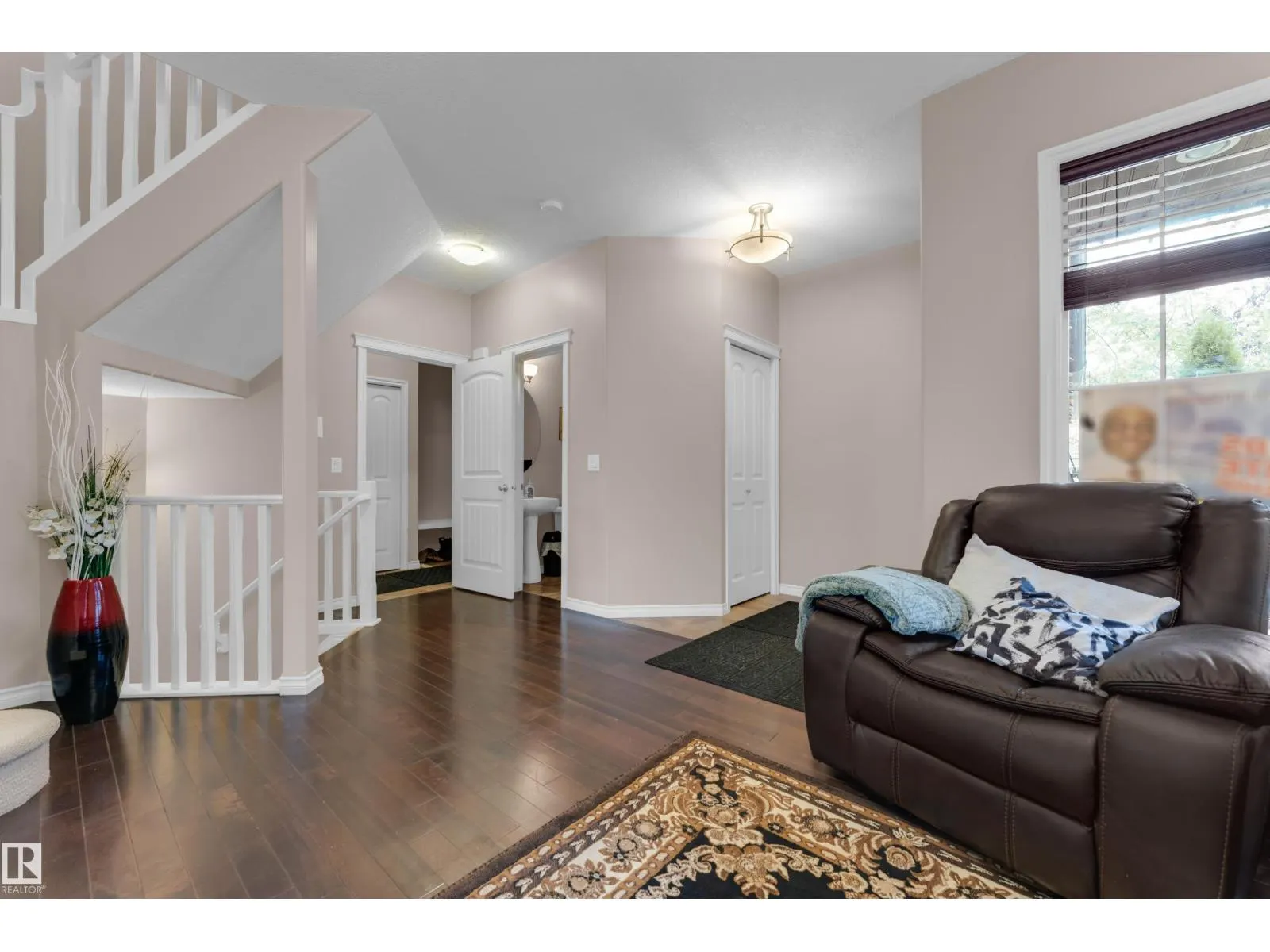 1710 63A ST SW