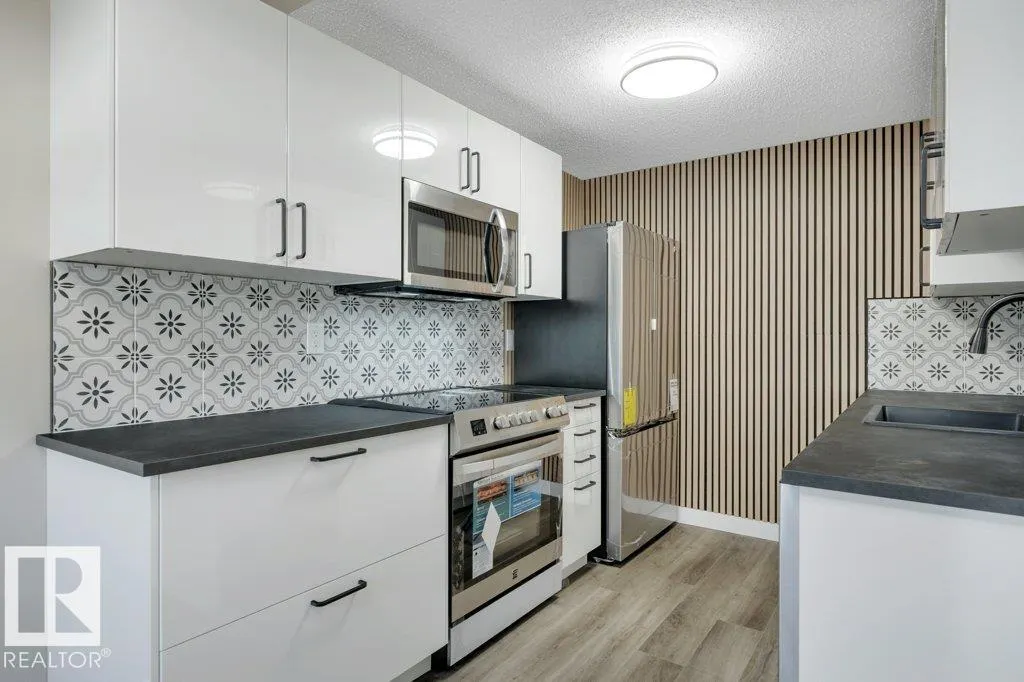 197D HOMESTEAD CR NW