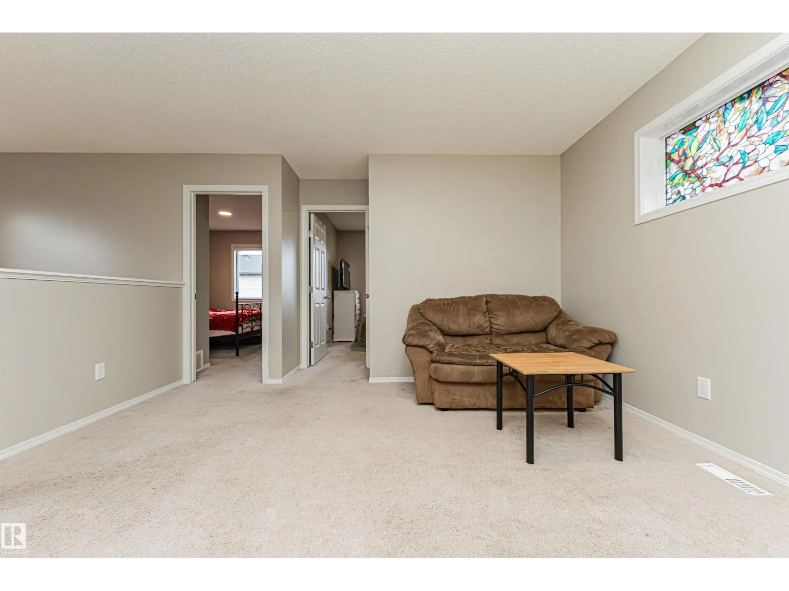 9616 230 ST NW