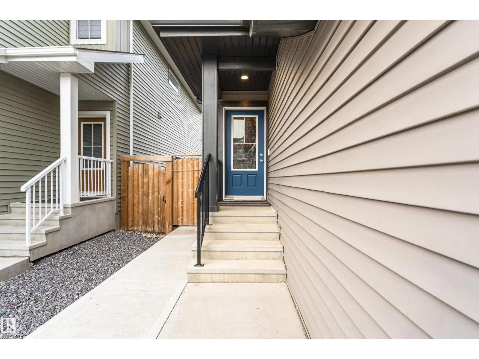 9616 230 ST NW