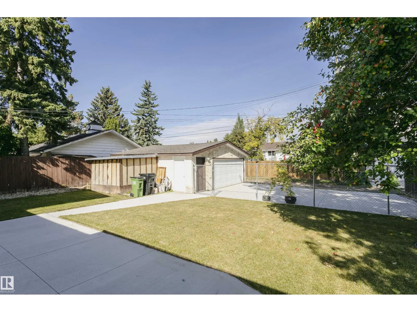 7204 92B AV NW