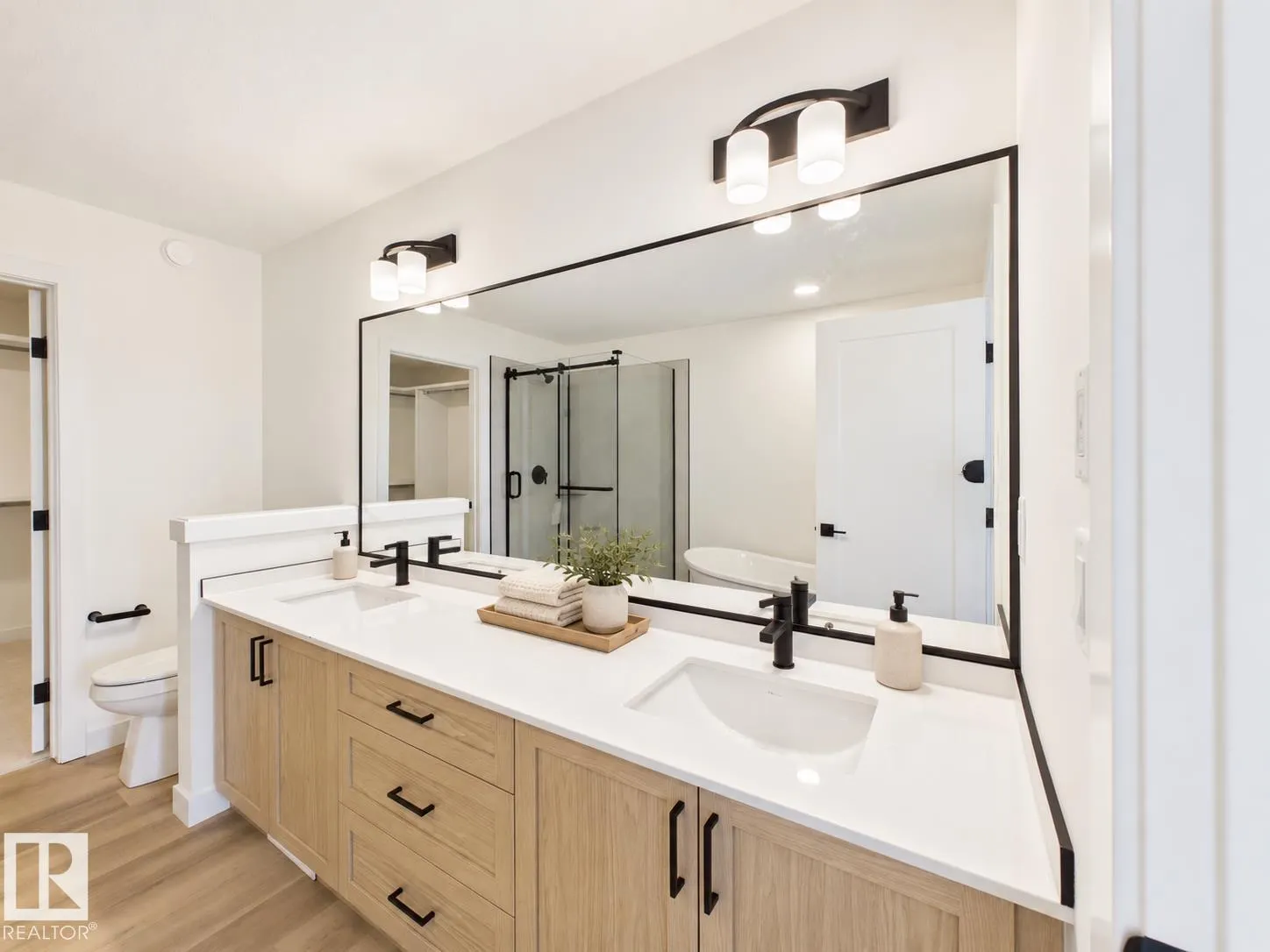 186 SCORIA WD