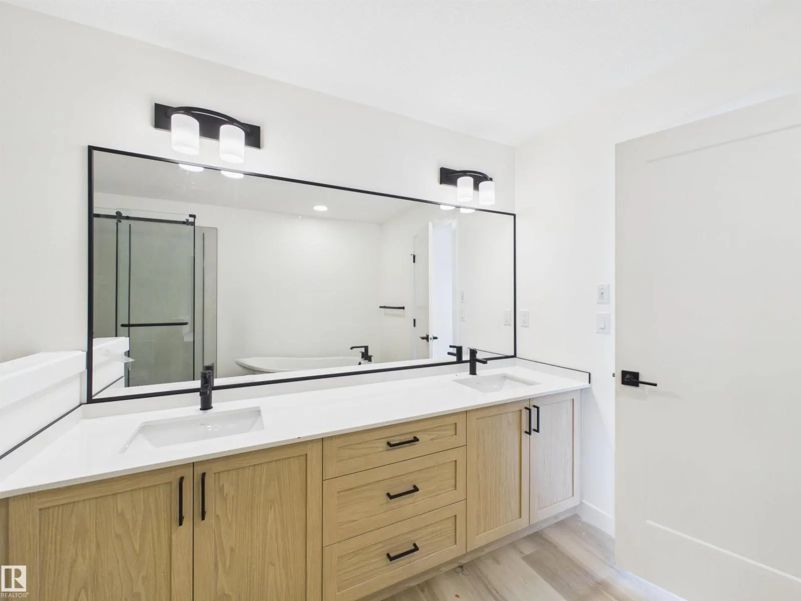 186 SCORIA WD