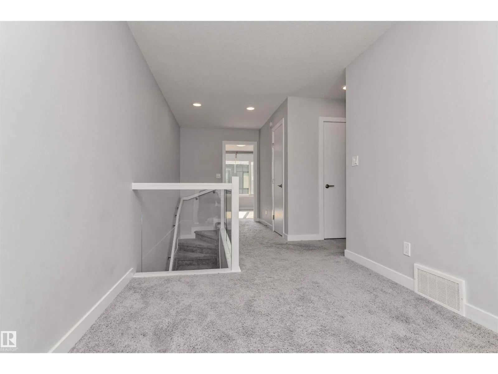 #17 1729 KEENE CR SW