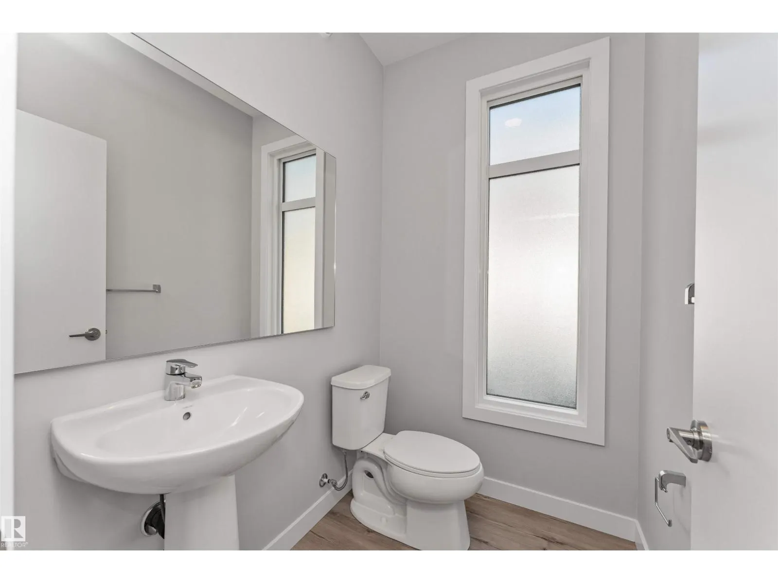 #17 1729 KEENE CR SW