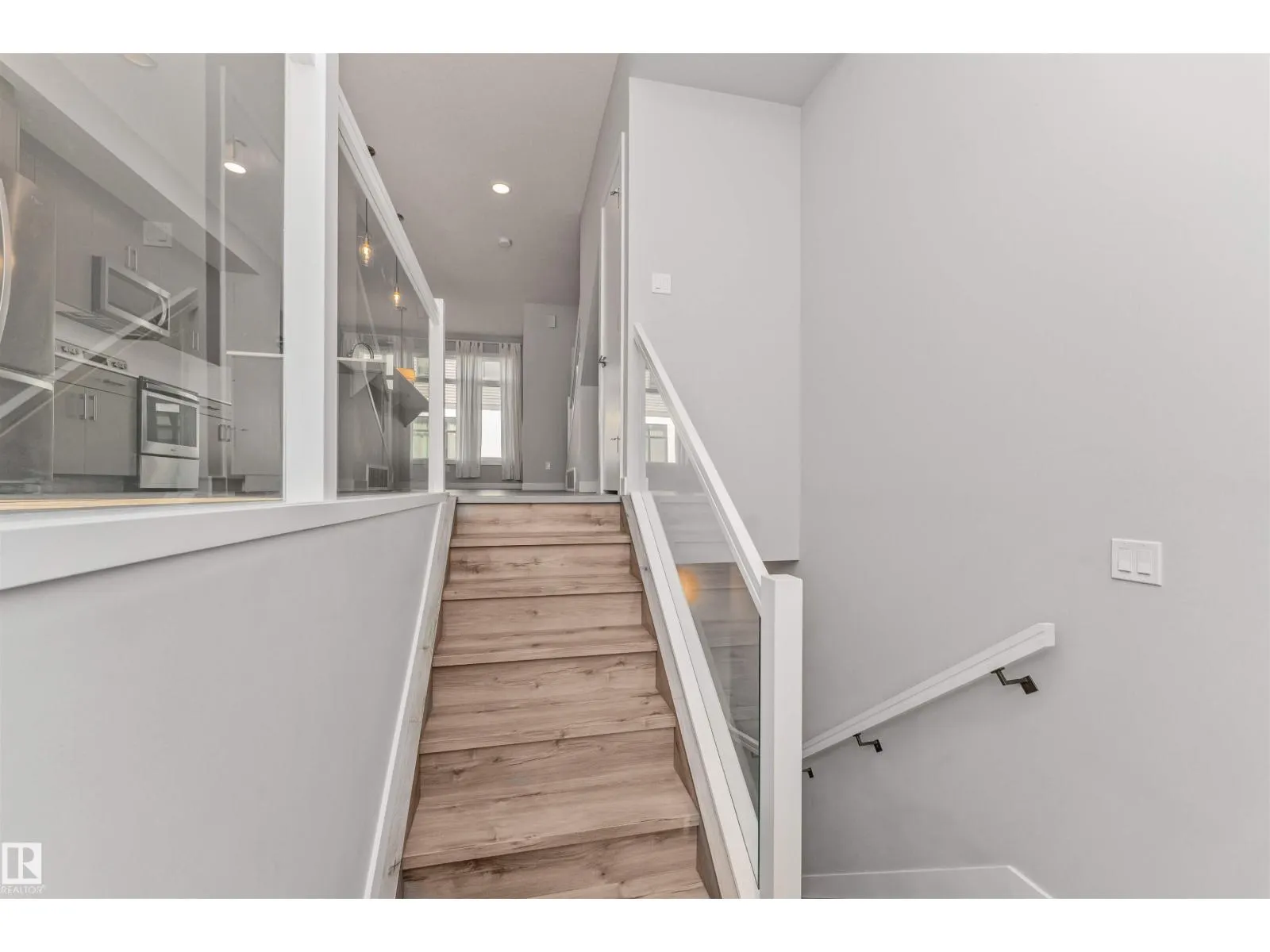 #17 1729 KEENE CR SW