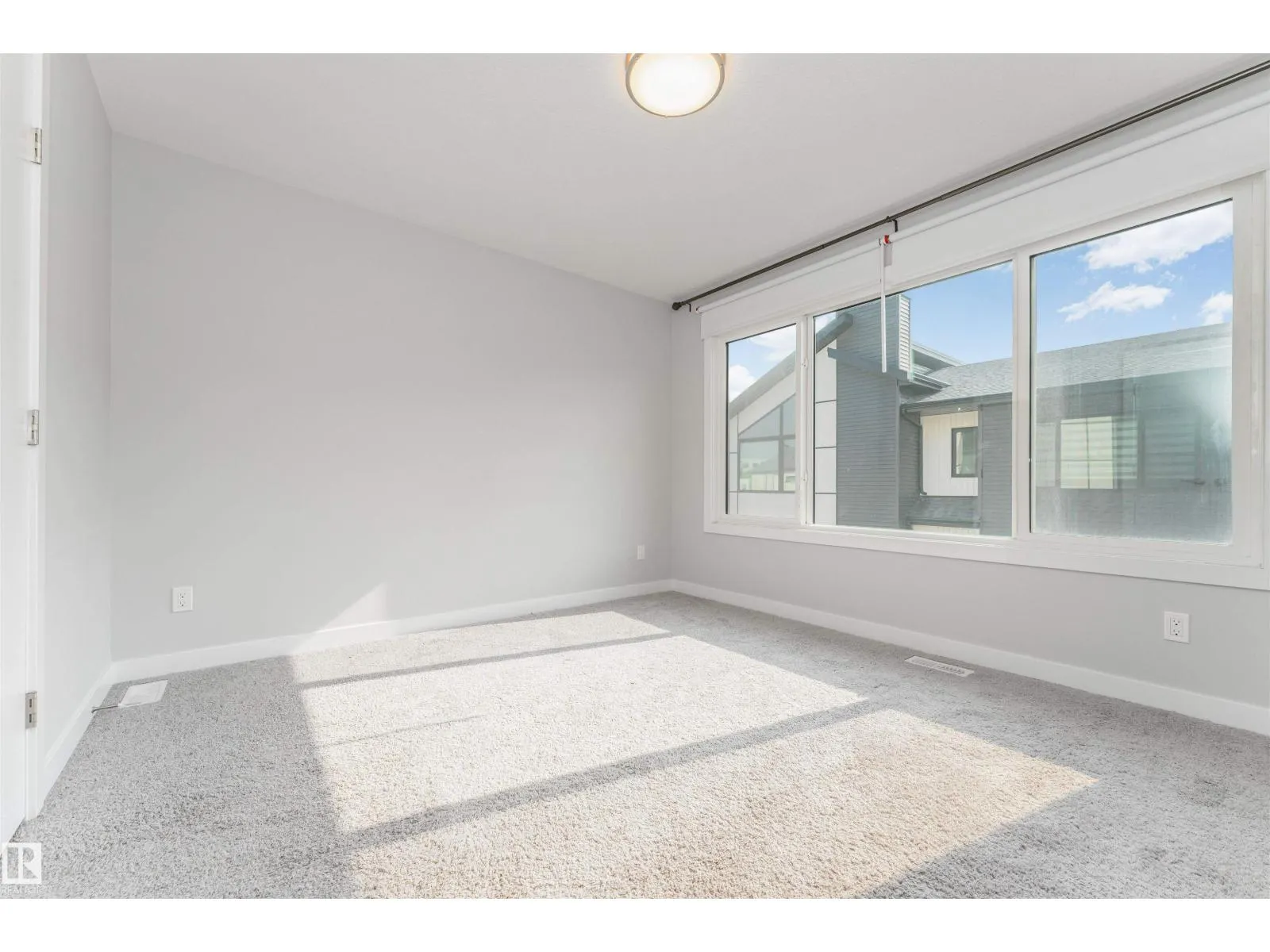 #17 1729 KEENE CR SW