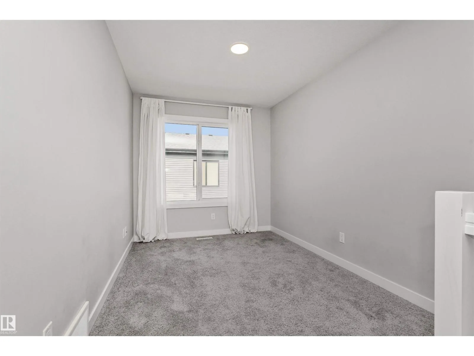#17 1729 KEENE CR SW